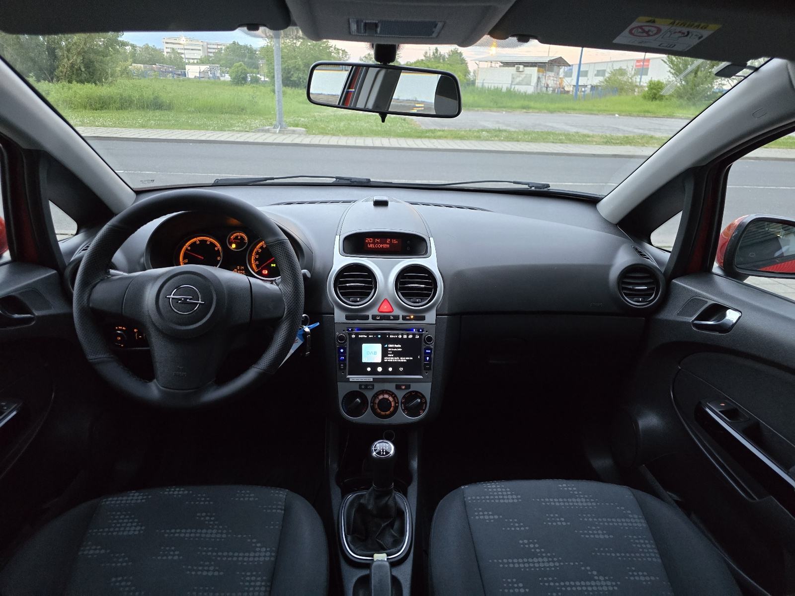 Opel Corsa 1,3 CDTI / Klima / Nap.Servis / 5 vrata / Multimedija /, fotografija 15
