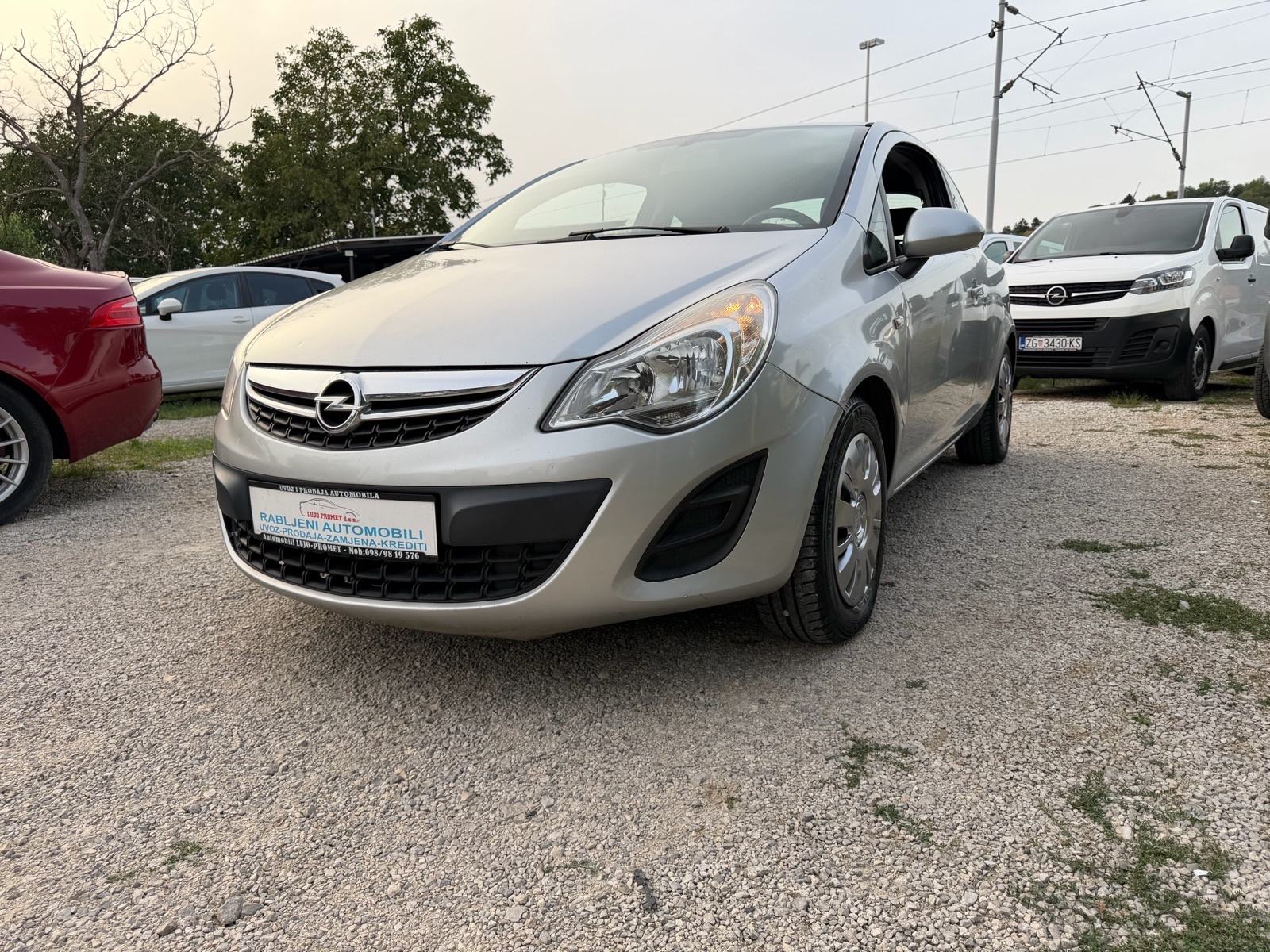 Opel Corsa 1,3 CDTI-KLIMA-NEMA 5% PRIJENOSA-KARTICE-, fotografija 1