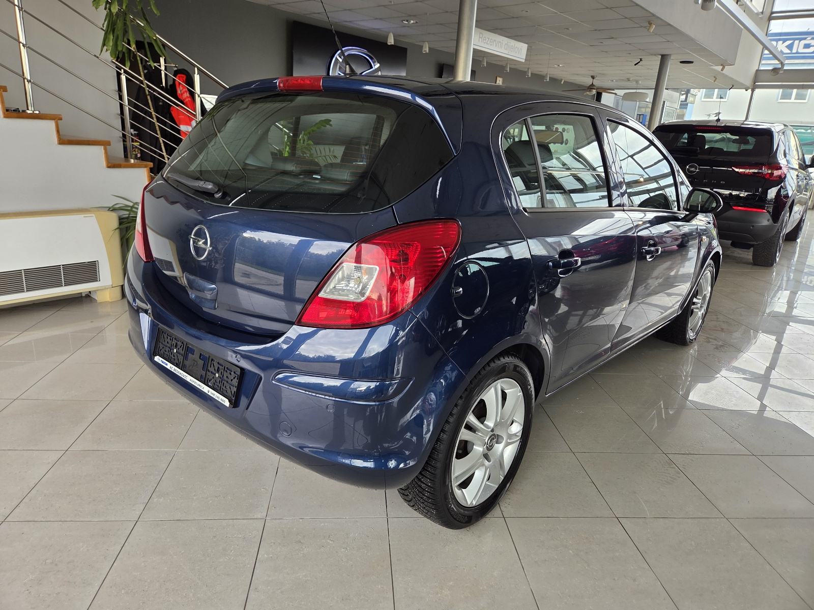 Opel Corsa 1,3 CDTI KLIMA ODLIČNO STANJE, fotografija 7
