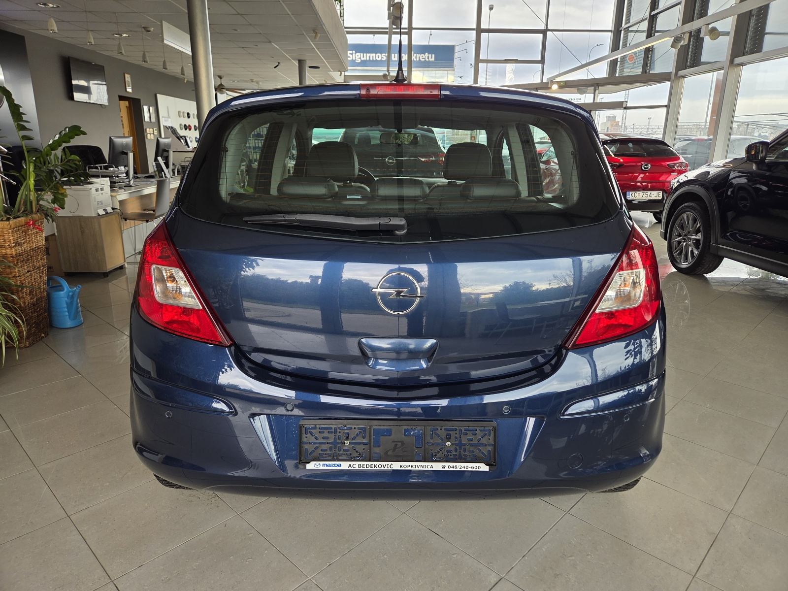 Opel Corsa 1,3 CDTI KLIMA ODLIČNO STANJE, fotografija 6