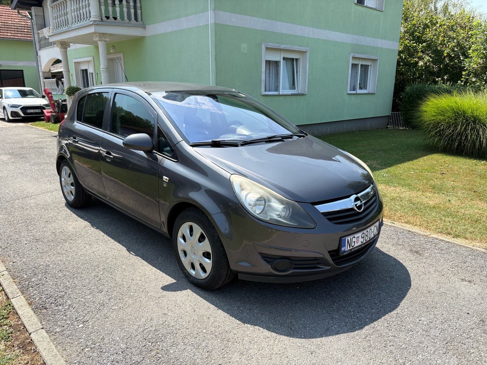 Opel Corsa 1,3 CDTI, Klima, Odlicno stanje, fotografija 5