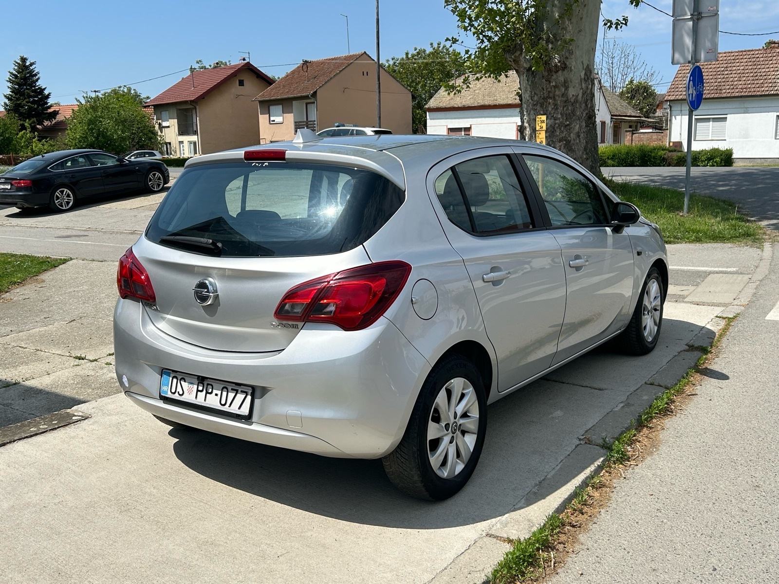 Opel Corsa 1.3 CDTI VELIKA NAVIGACIJA KAMERA KLIMA ALU FELGE NA IME, fotografija 3