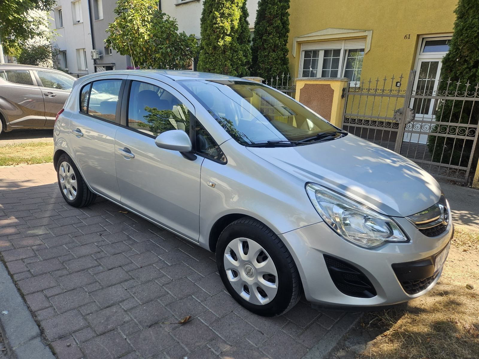 Opel Corsa 1,3 CDTI ,NVIGACIJA,EL PAKET,REG.19.03.2027 ., fotografija 3