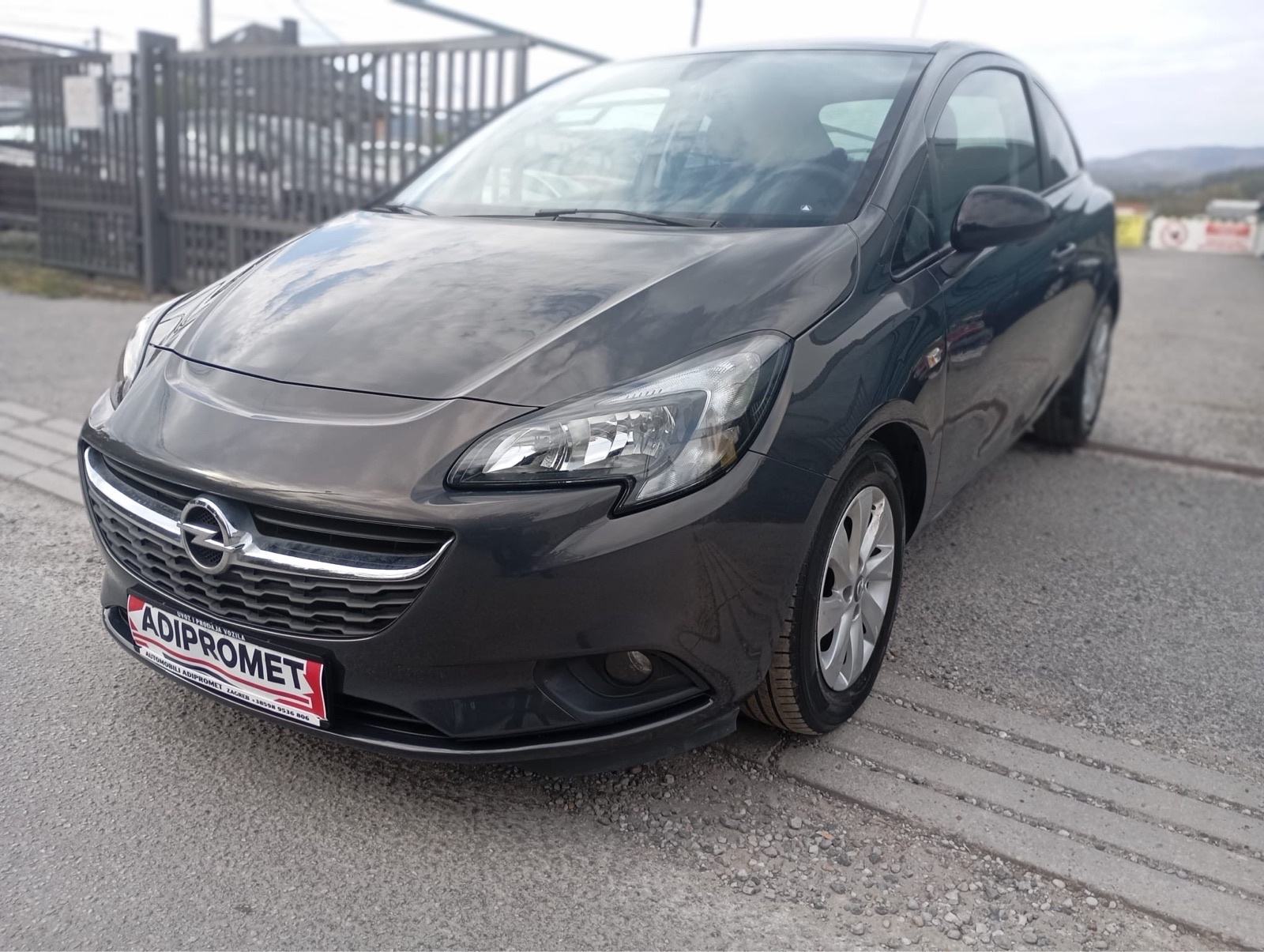 Opel Corsa 1,3 CDTI / REG 1 GOD, fotografija 2