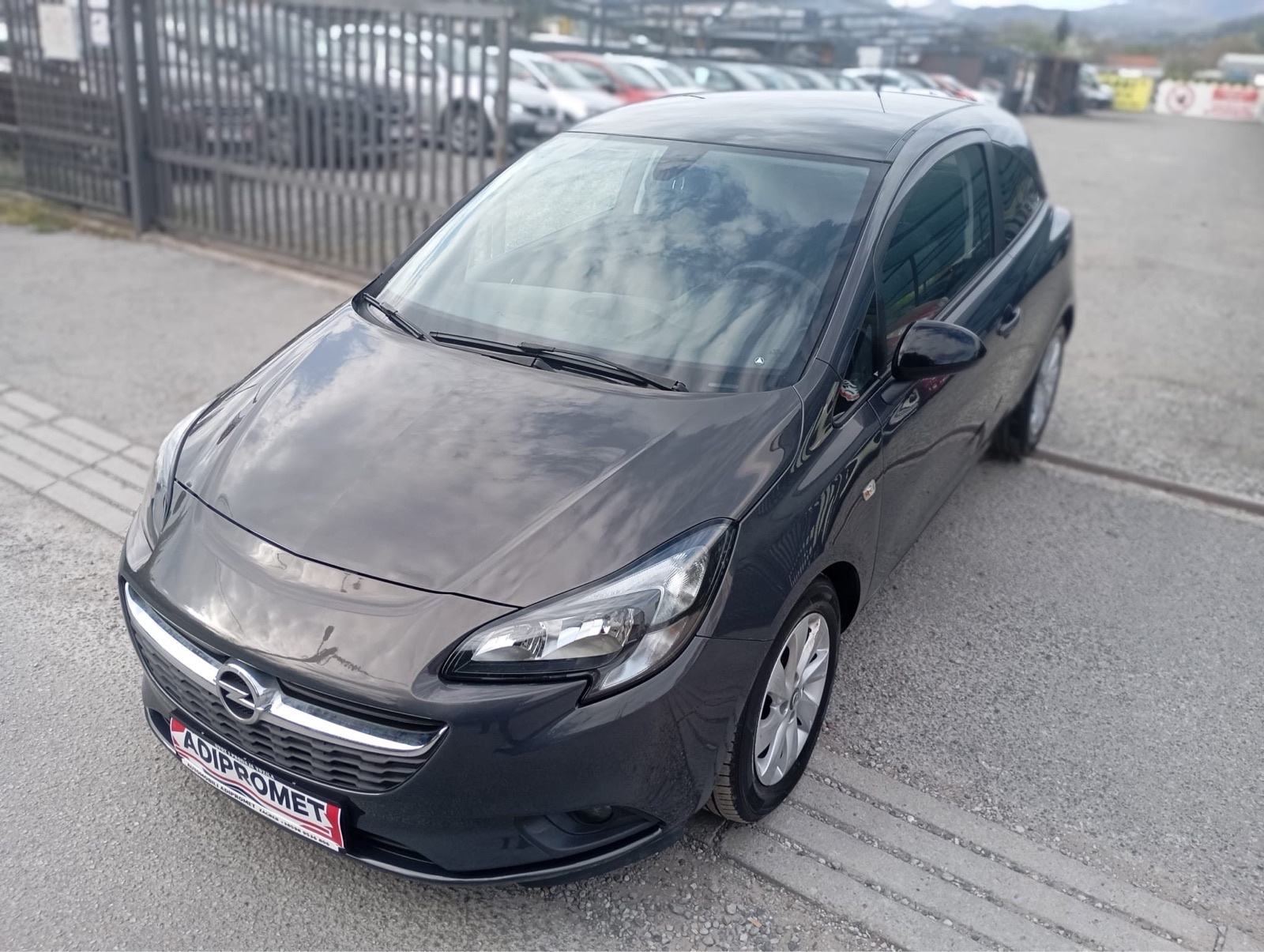 Opel Corsa 1,3 CDTI / REG 1 GOD, fotografija 3