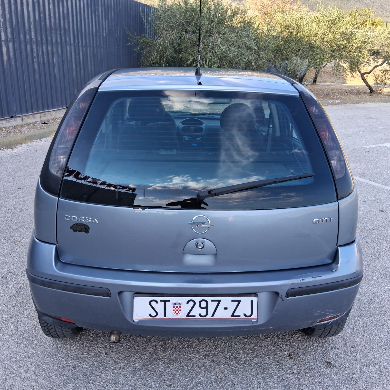 Opel Corsa 1,3 CDTI - REGISTRIRANA CILU GODINU - 8/2027god - KLIMA, fotografija 4