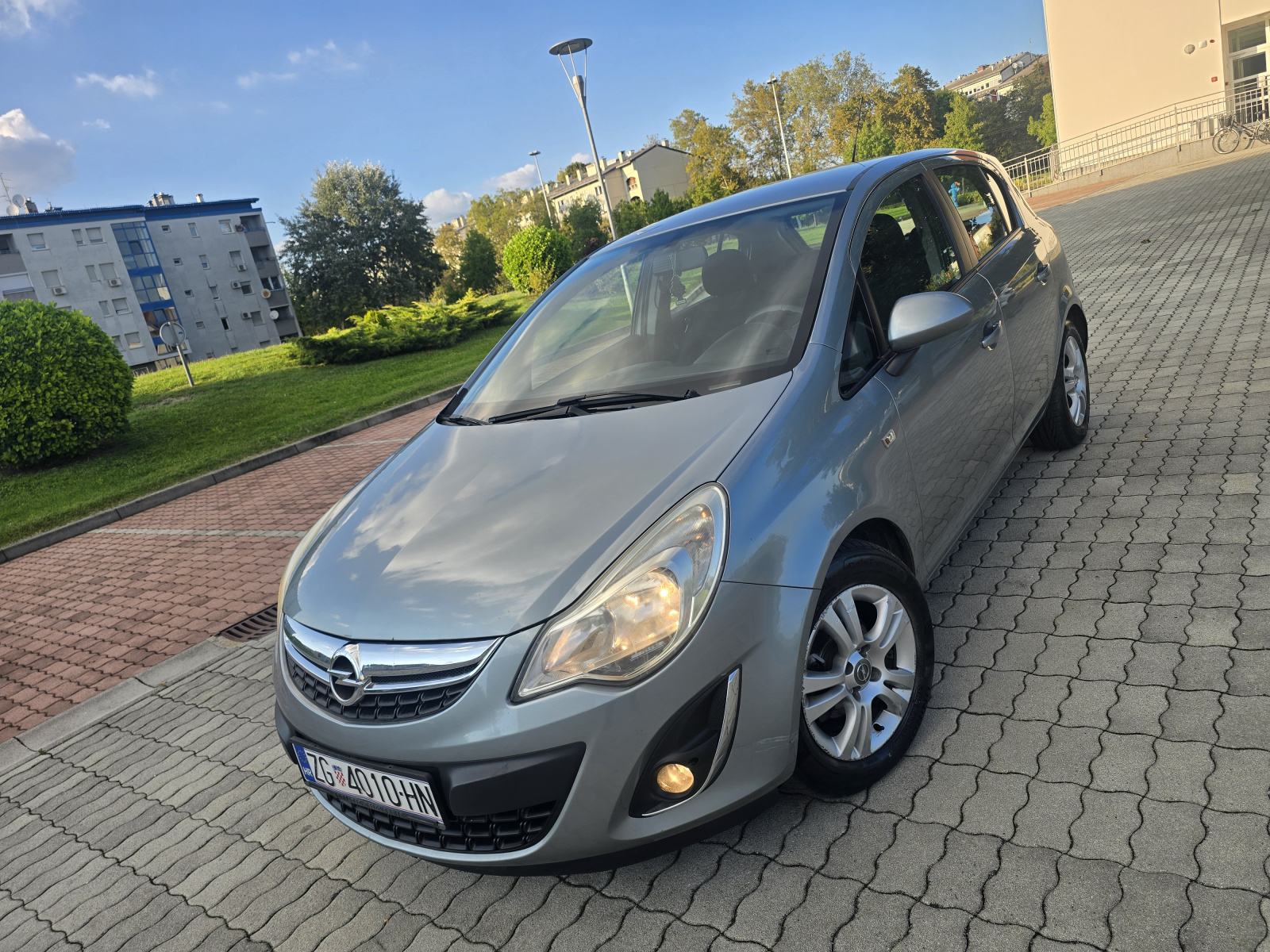 Opel Corsa 1,3 CDTI Servo,Alu,Klima,Maglenke,Kredit-Zamjena Skuter sl., fotografija 1