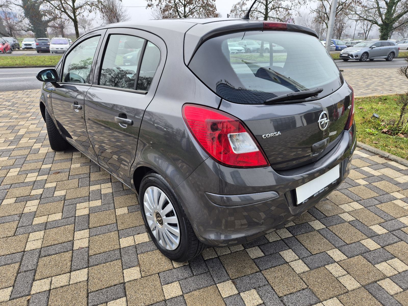 Opel Corsa 1,3 CDTI **ENJOY**KLIMA**5 VRATA**SERVISNA**REG 1 GOD**, fotografija 6
