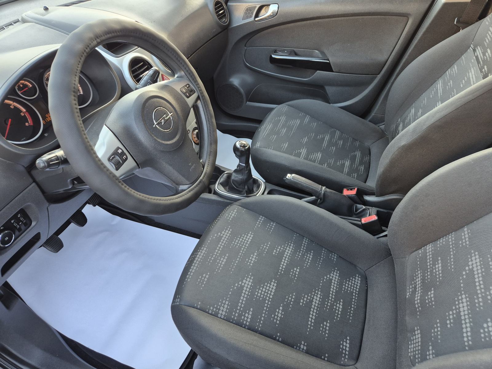 Opel Corsa 1,3 CDTI **ENJOY**KLIMA**5 VRATA**SERVISNA**REG 1 GOD**, fotografija 17