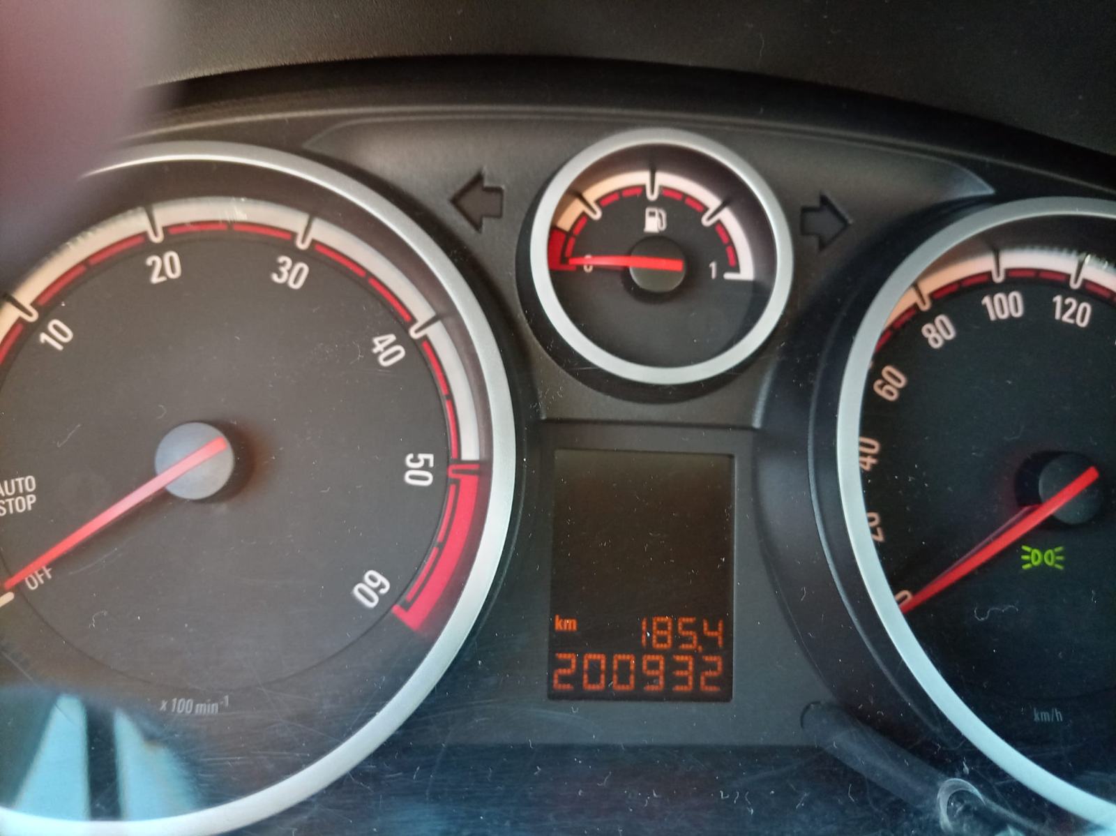 Opel Corsa 1,3 CDTI - registriran do 08/2027., fotografija 5