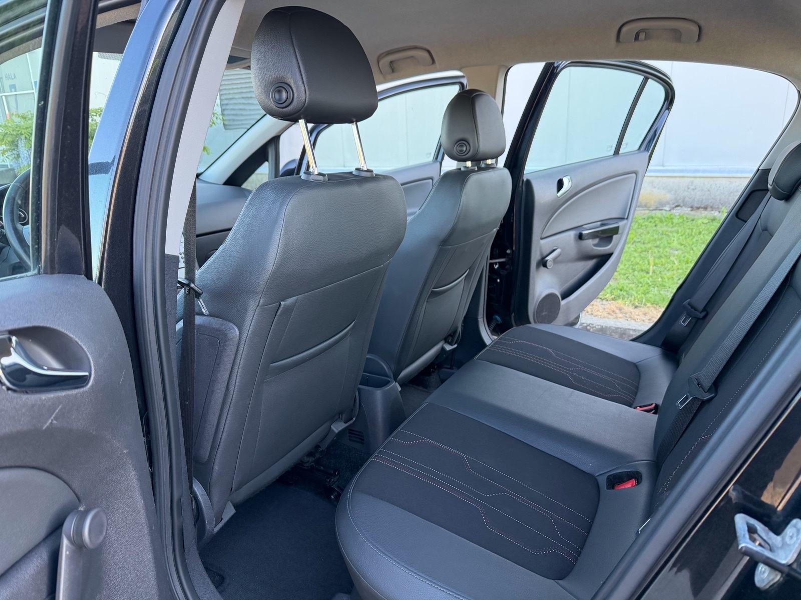 Opel Corsa 1,3 CDTI, fotografija 11