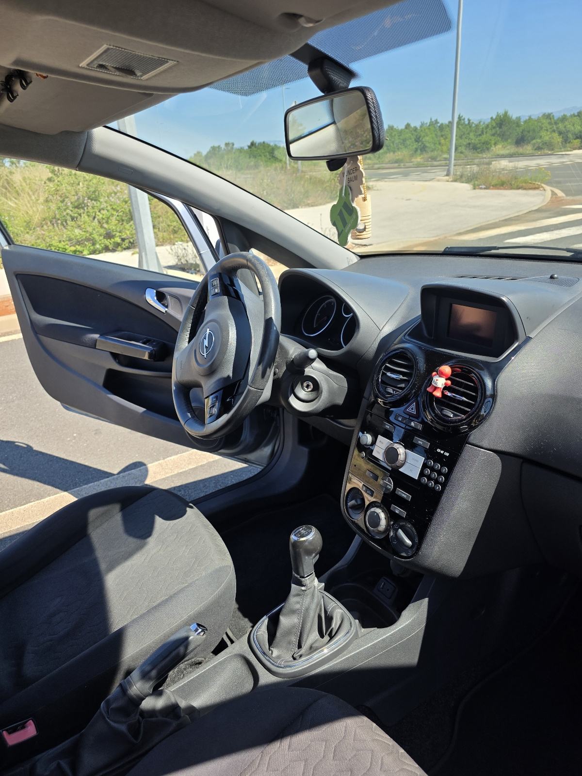Opel Corsa 1.3 CDTI, fotografija 8
