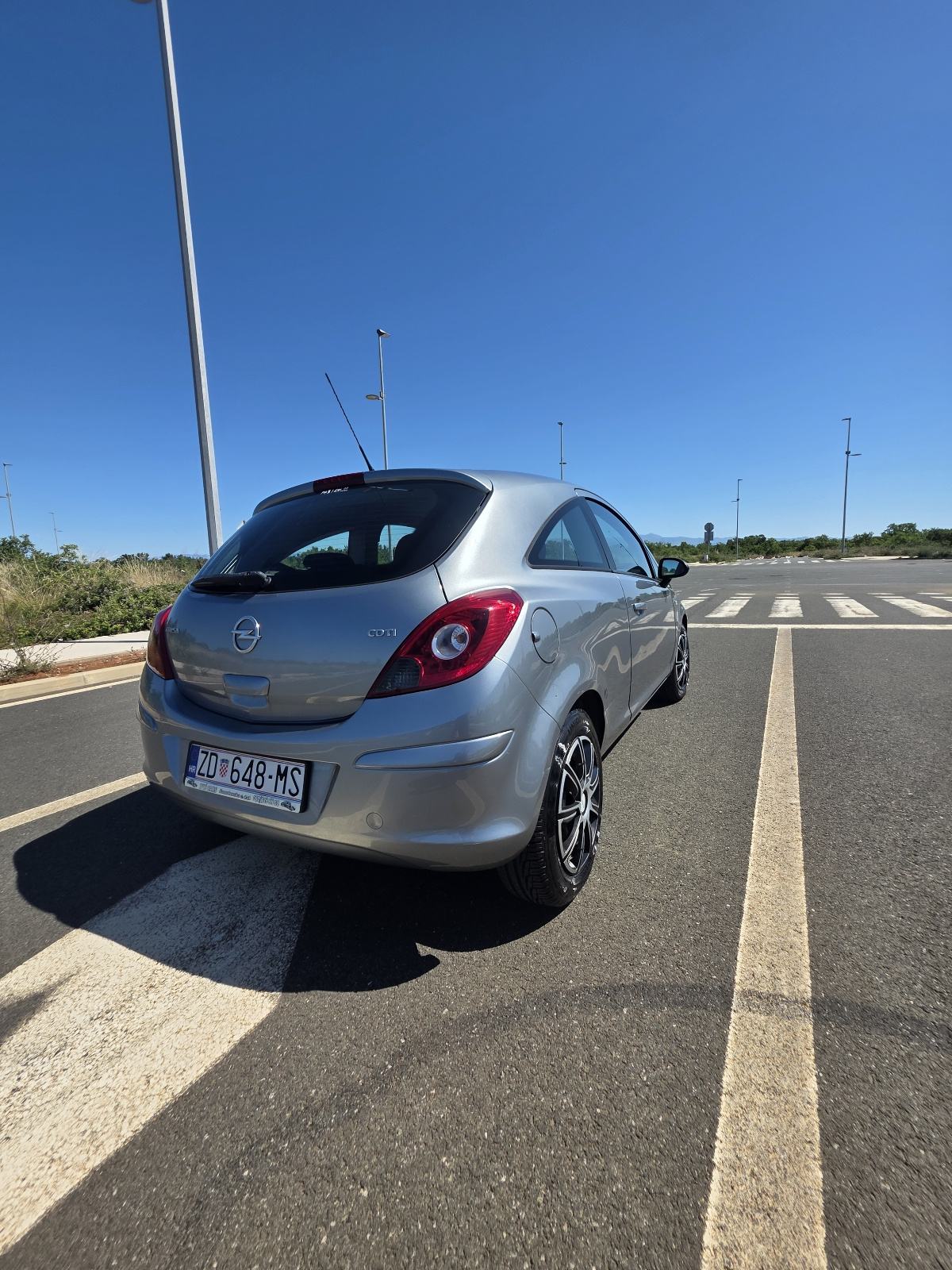 Opel Corsa 1.3 CDTI, fotografija 3