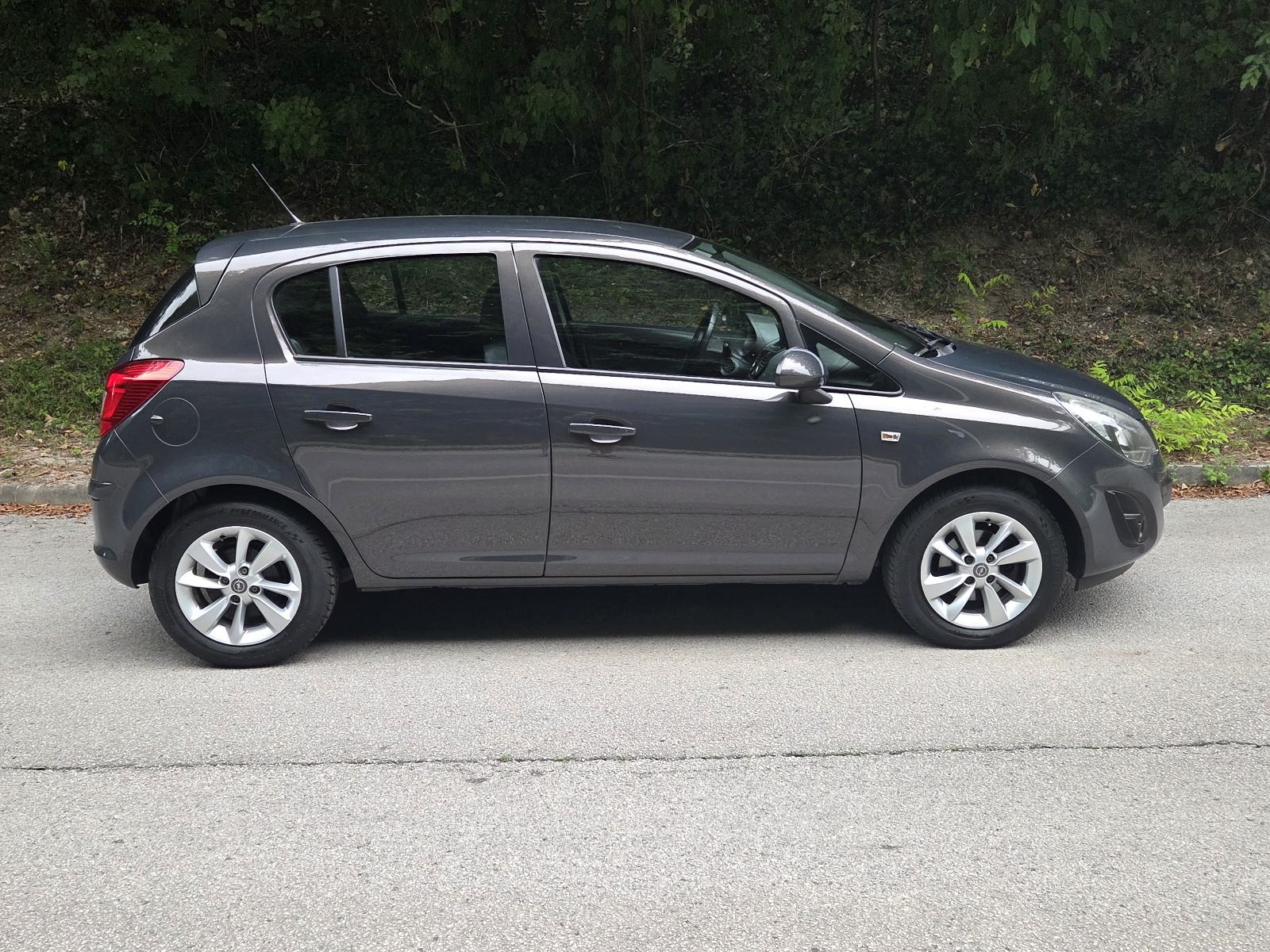 OPEL CORSA 1,3 cdti TEMPOMAT KOŽA ALU FELGE, fotografija 4