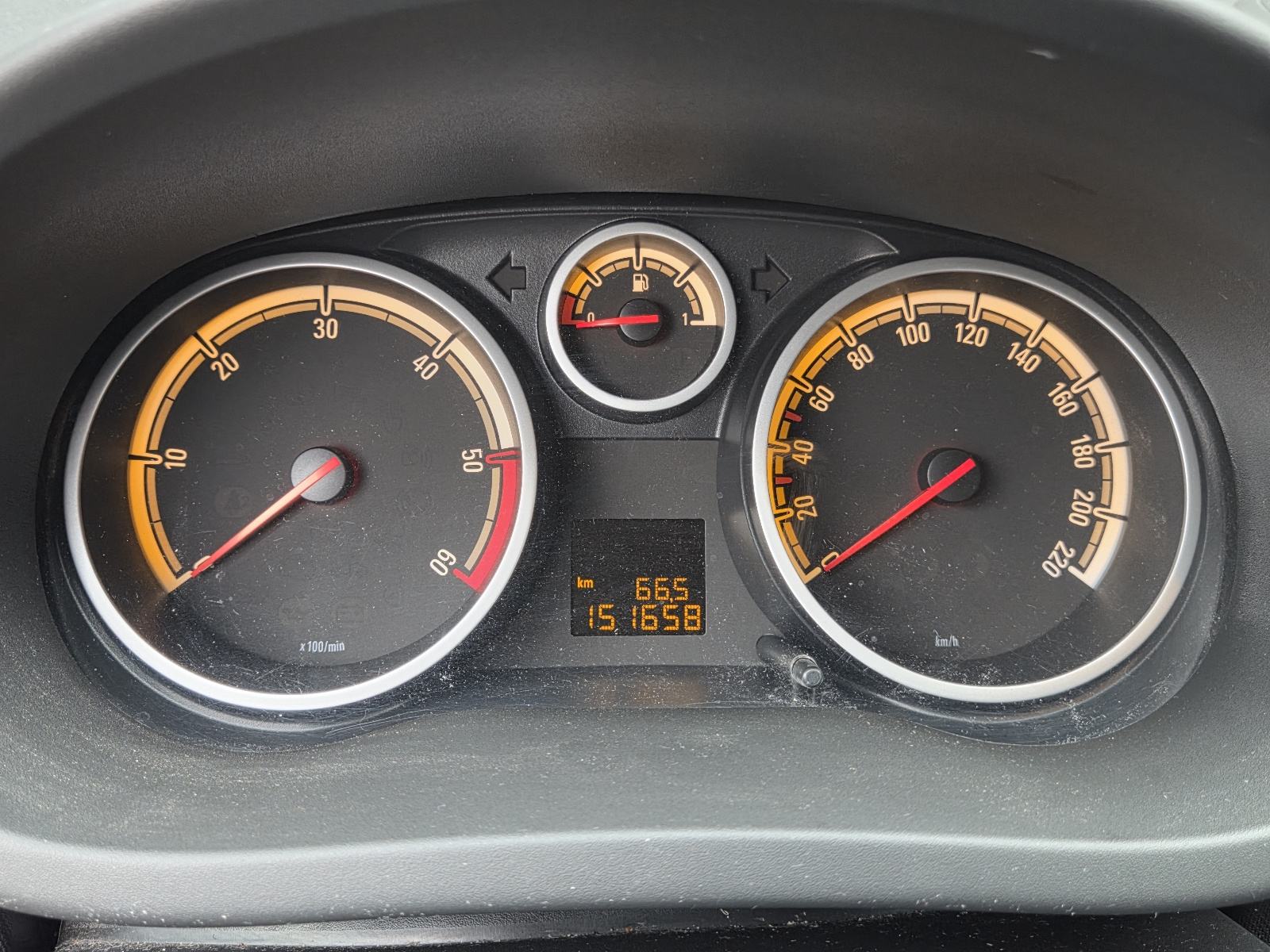 OPEL CORSA 1,3 cdti TEMPOMAT KOŽA ALU FELGE, fotografija 14