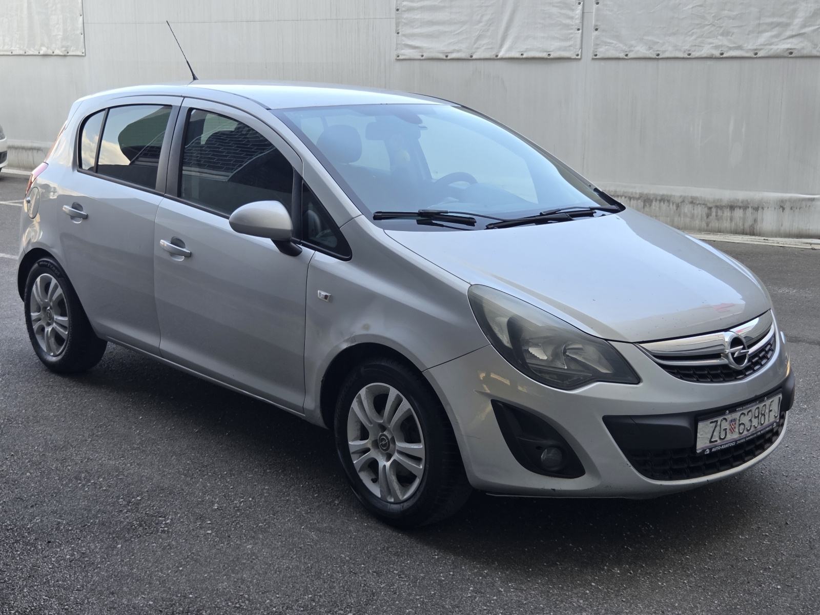 OPEL CORSA 1.3CDTI 2014G HR AUTO 2.KLJUCA KLIMA, fotografija 4