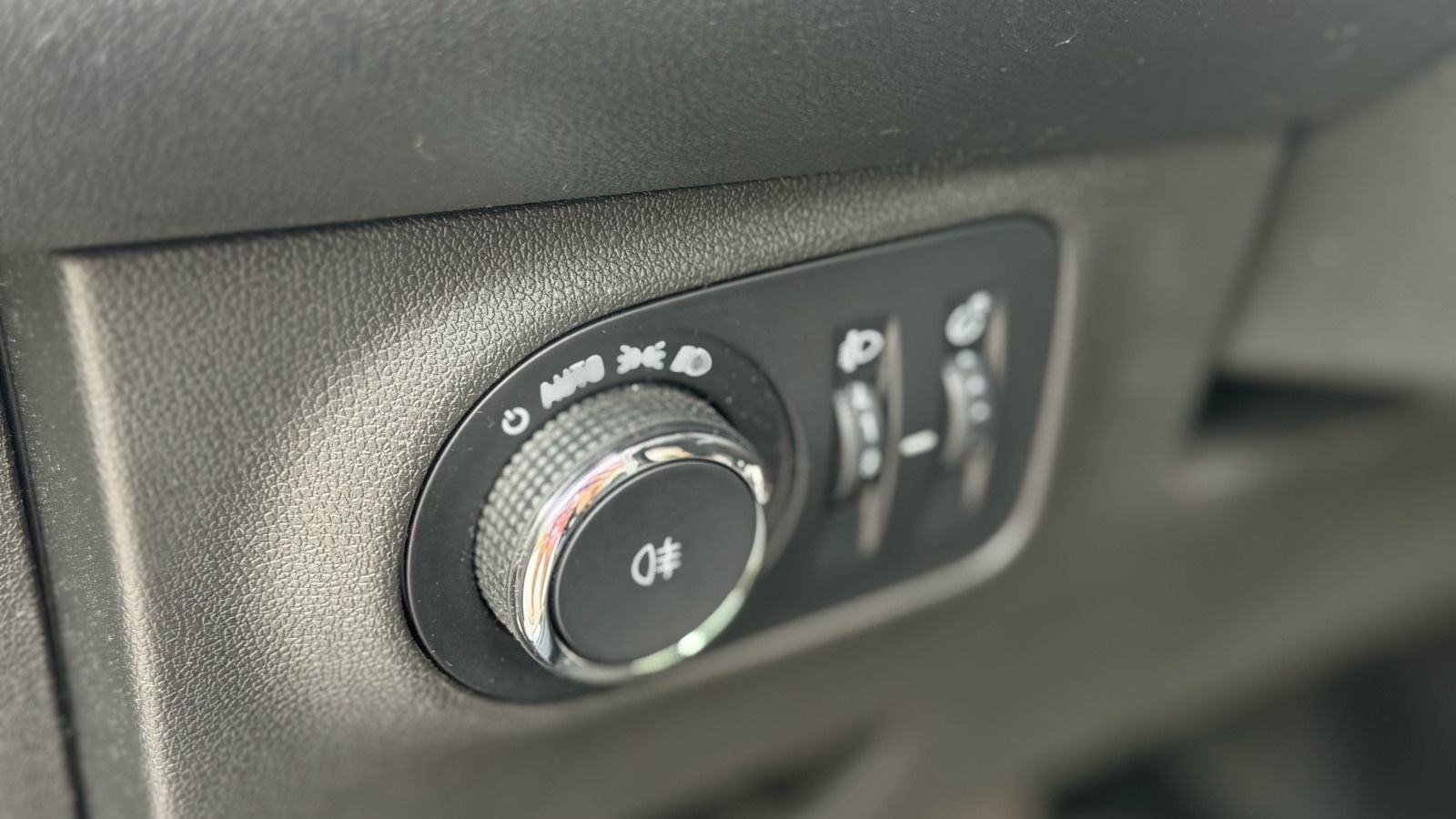 Opel Corsa 1.3cdti VELIKI SERVIS***NAVI***DIGITALNA KLIMA***UREDNA, fotografija 16