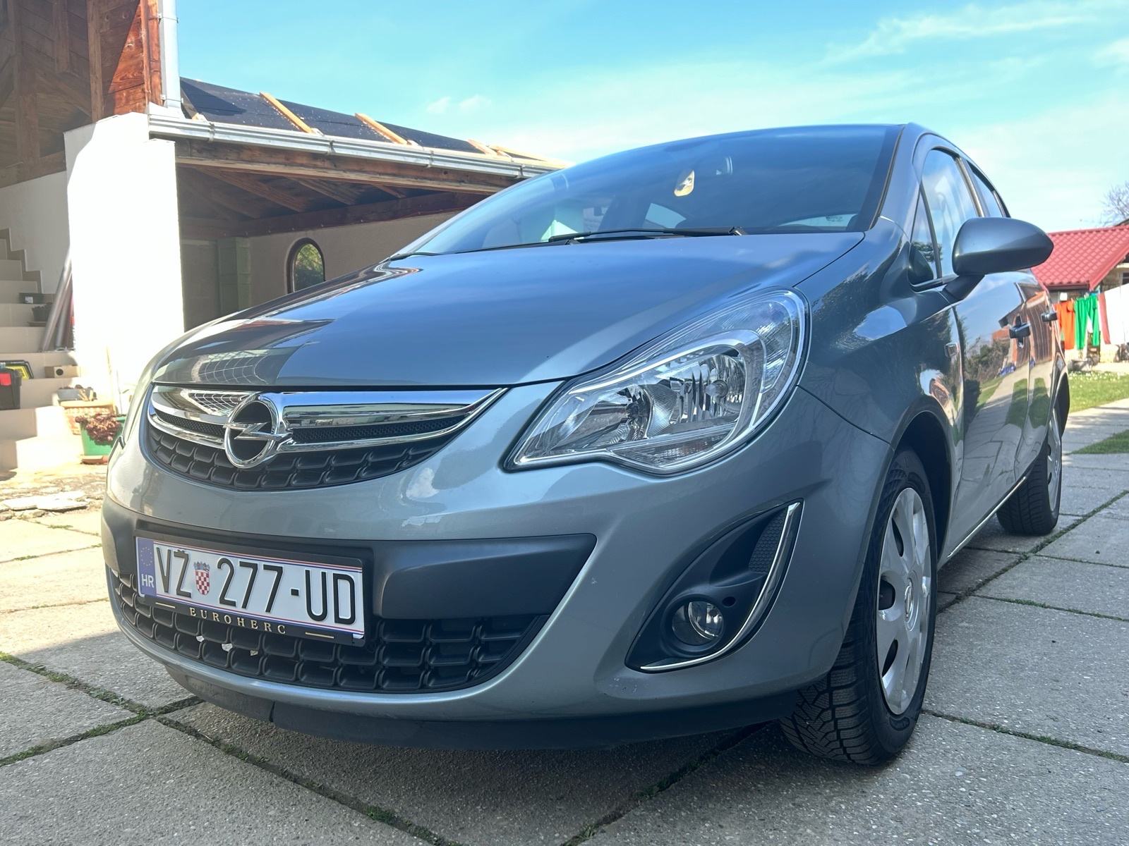 Opel Corsa 1,4 16V,ABS/ESP,tempomat,ALU,klima, zamjena za A2 motocikl, fotografija 2