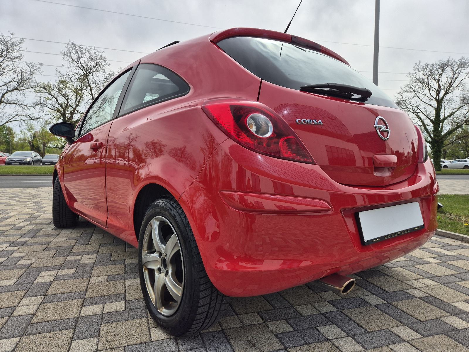 Opel Corsa 1,4 16V **ACTIVE**KLIMA**PANORAMA KROV**ALU**REG 1 GOD**, fotografija 7