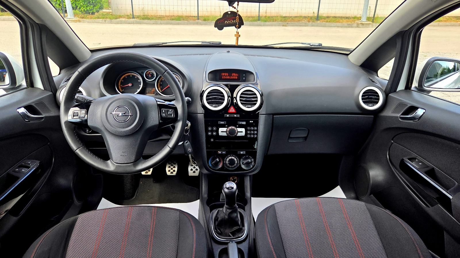 Opel Corsa 1,4 16V Color Edition HR auto, fotografija 7