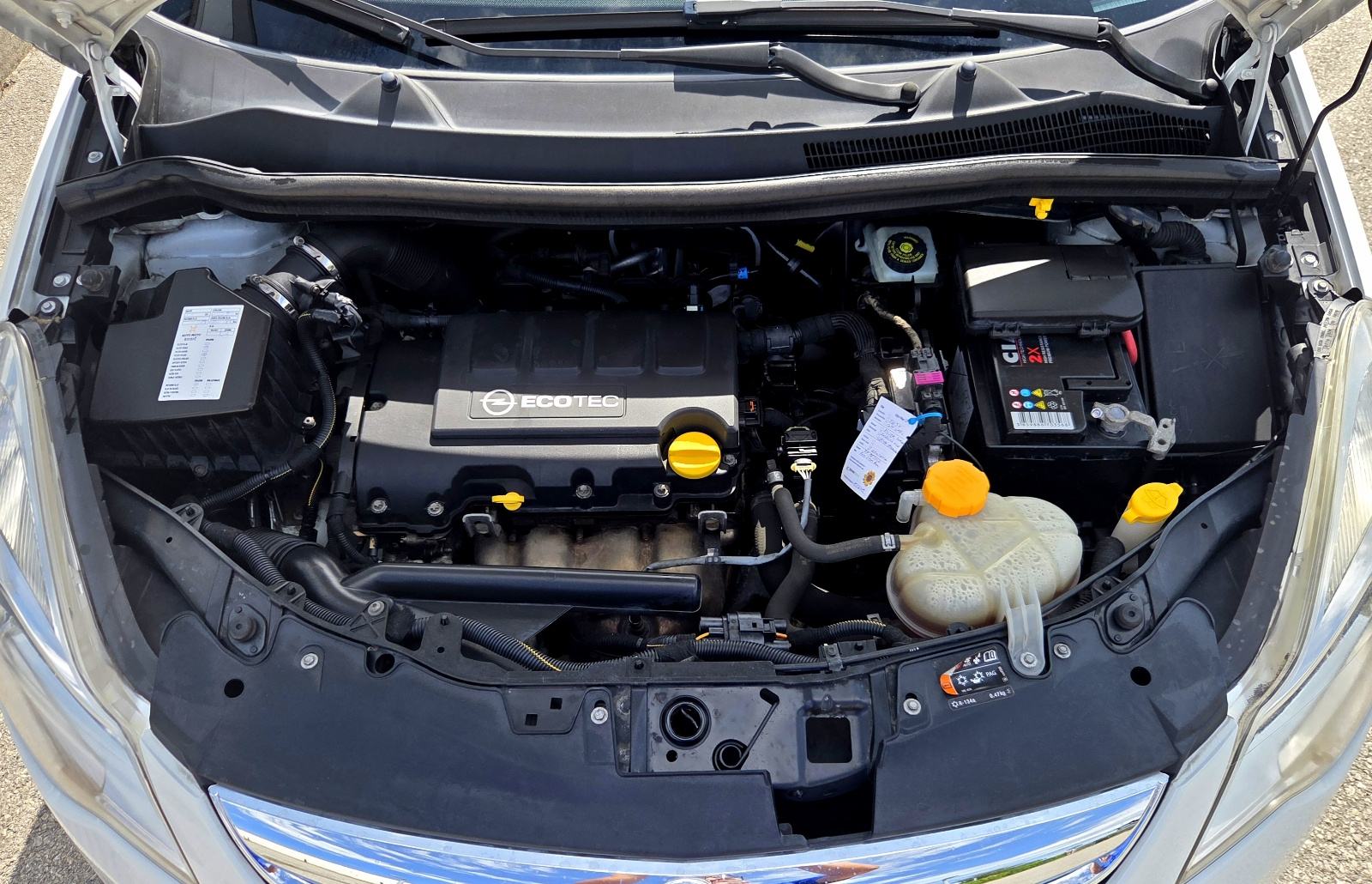 Opel Corsa 1,4 16V Color Edition HR auto, fotografija 13