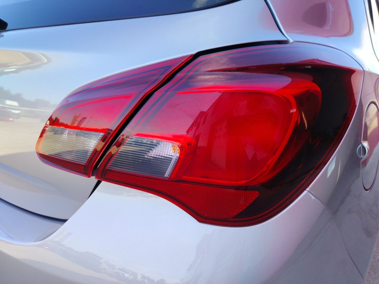 Opel Corsa 1.4 16V MT5 - 3 godine jamstva, fotografija 13
