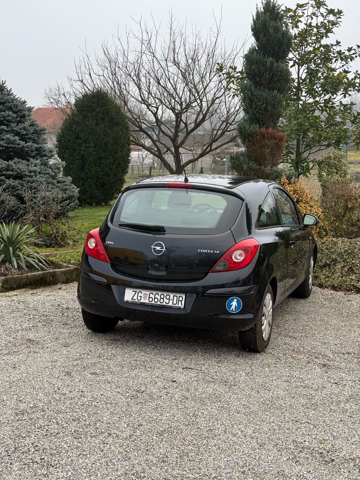 Spannende Opel Corsa 1 4 Bild