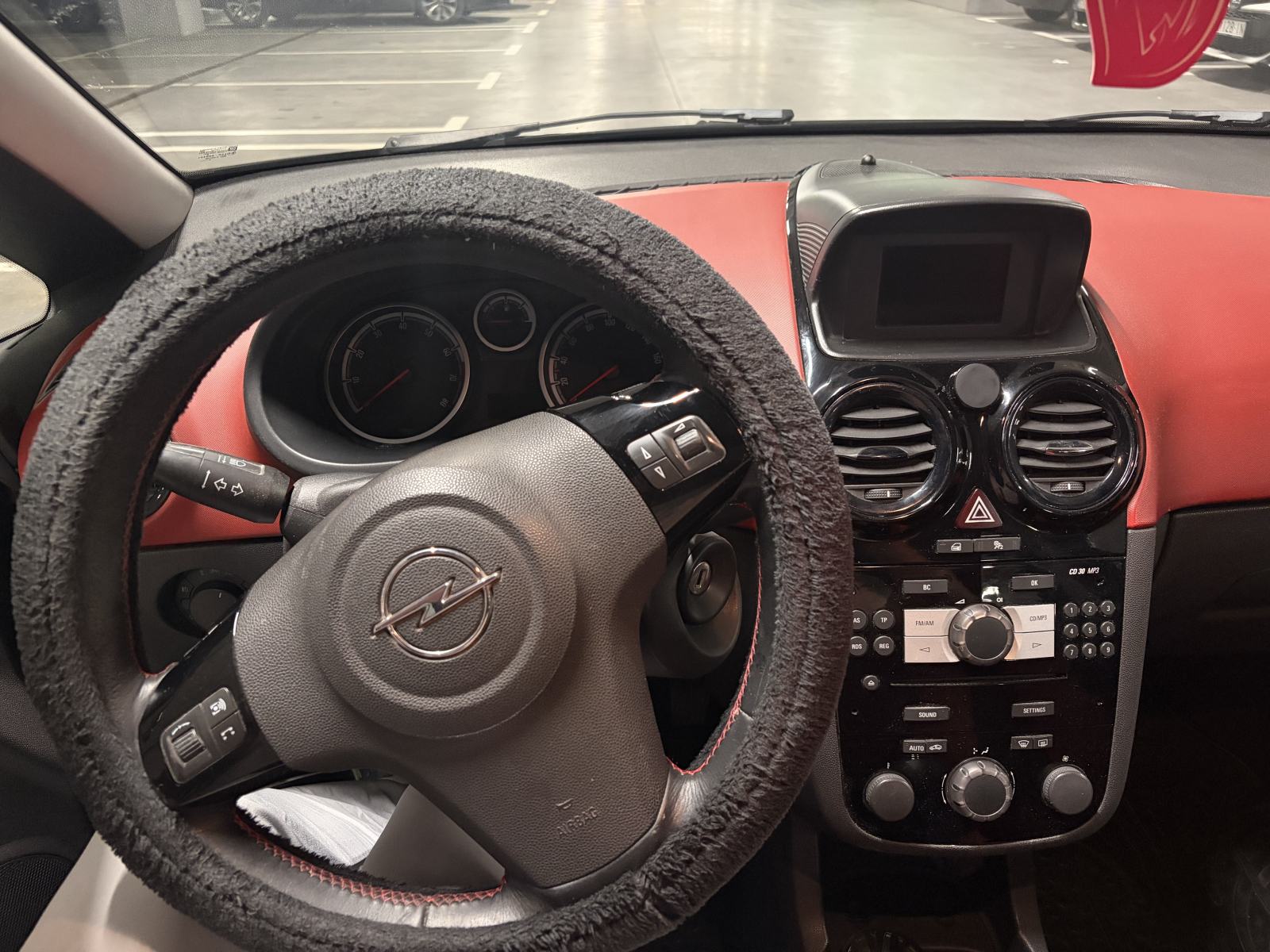 Opel Corsa 1,4 16V, fotografija 18