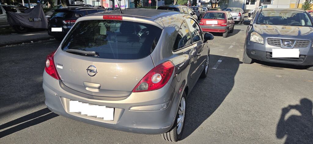 Opel Corsa 1,4 16V, fotografija 7
