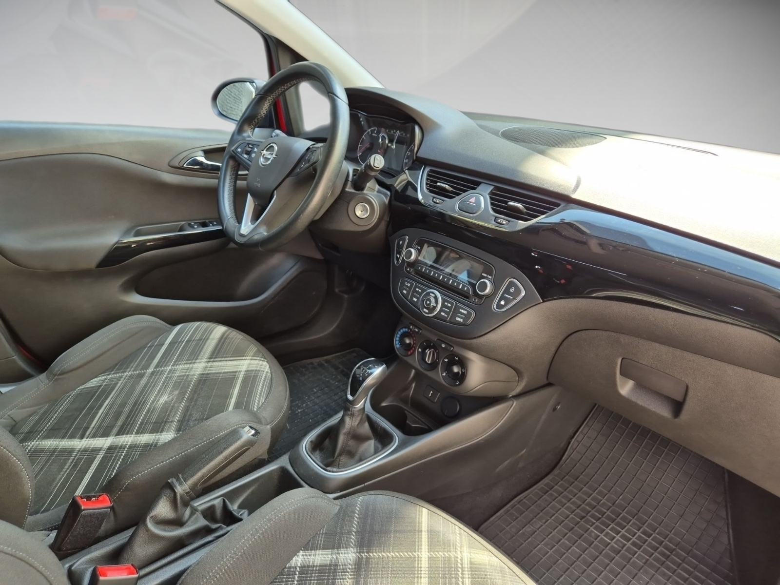 Opel Corsa 1,4 Aut. automatik 2017 GODINA, fotografija 7