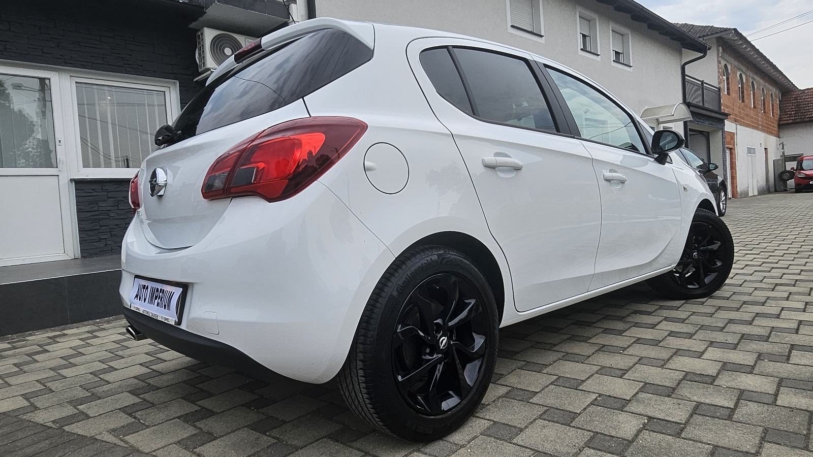 Opel Corsa 1,4 Automatik - 1.VLASNIK - NIJE UVOZ - 78 000 KM -, fotografija 4
