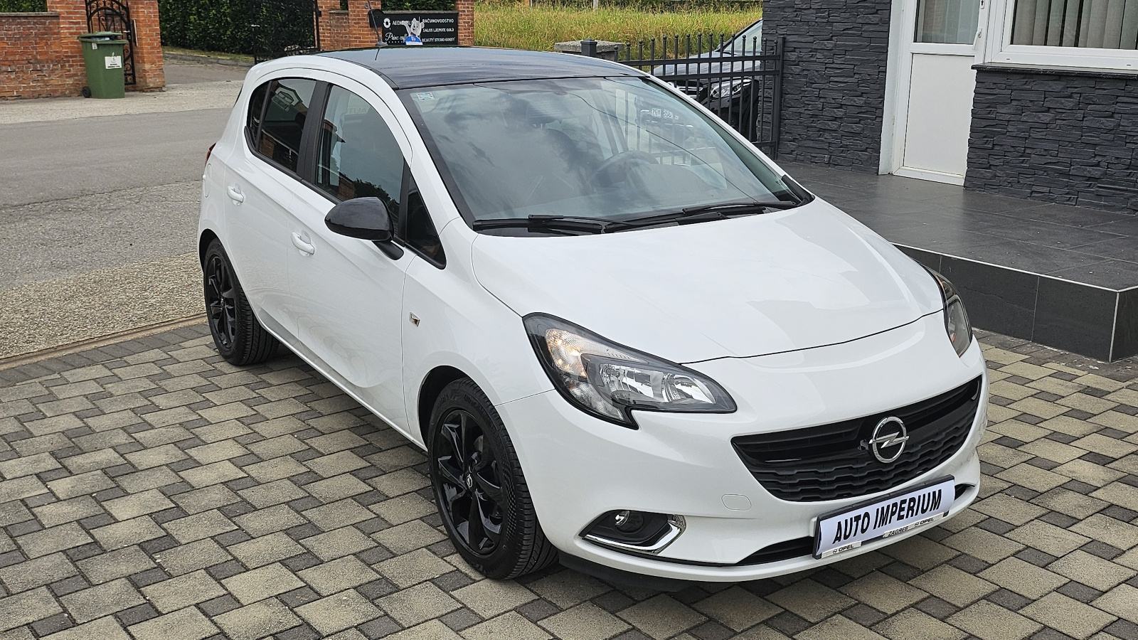 Opel Corsa 1,4 Automatik - 1.VLASNIK - NIJE UVOZ - 78 000 KM -, fotografija 8