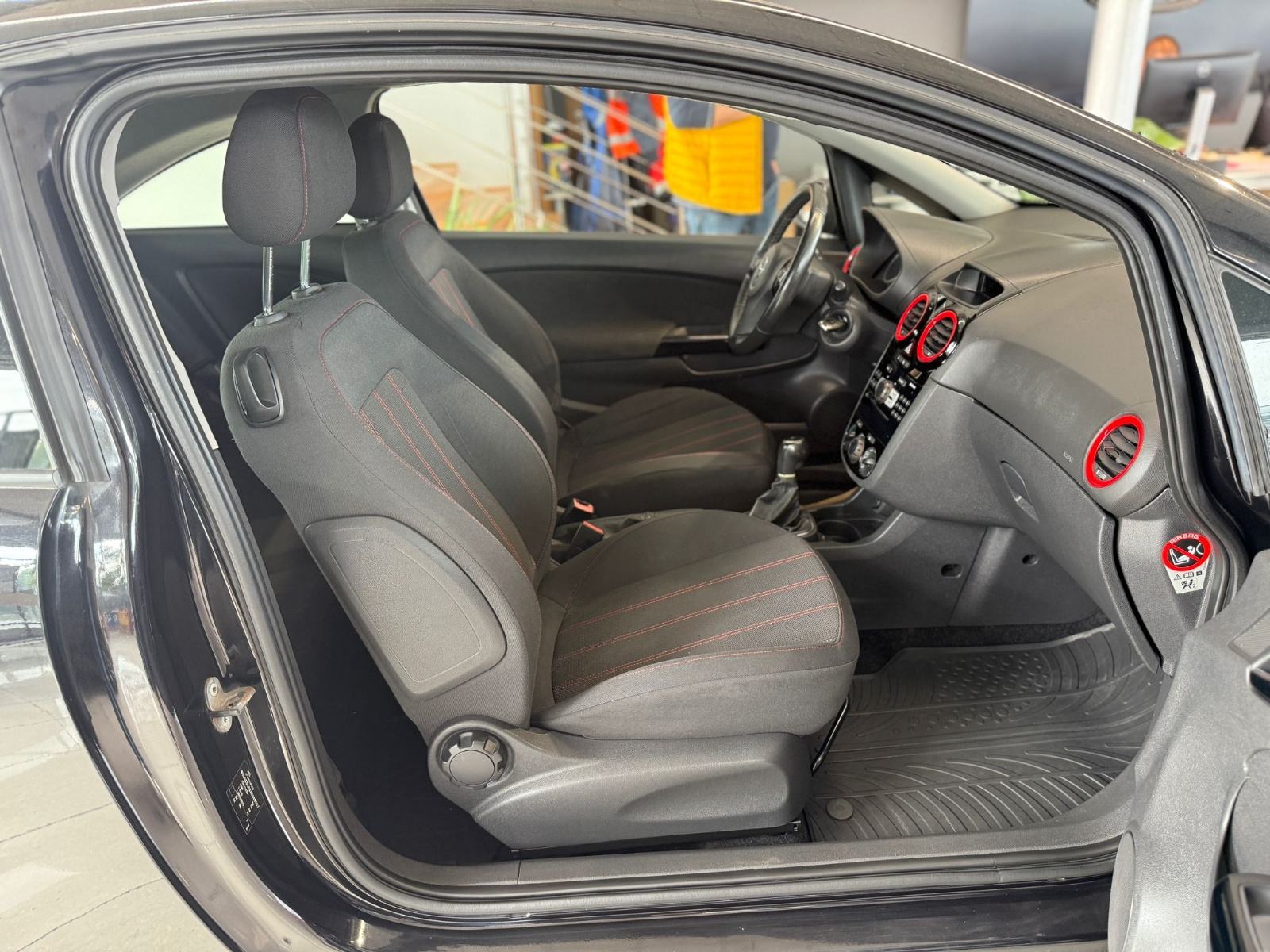 Opel Corsa 1.4 COLOR EDITION KLIMA ALU, fotografija 12