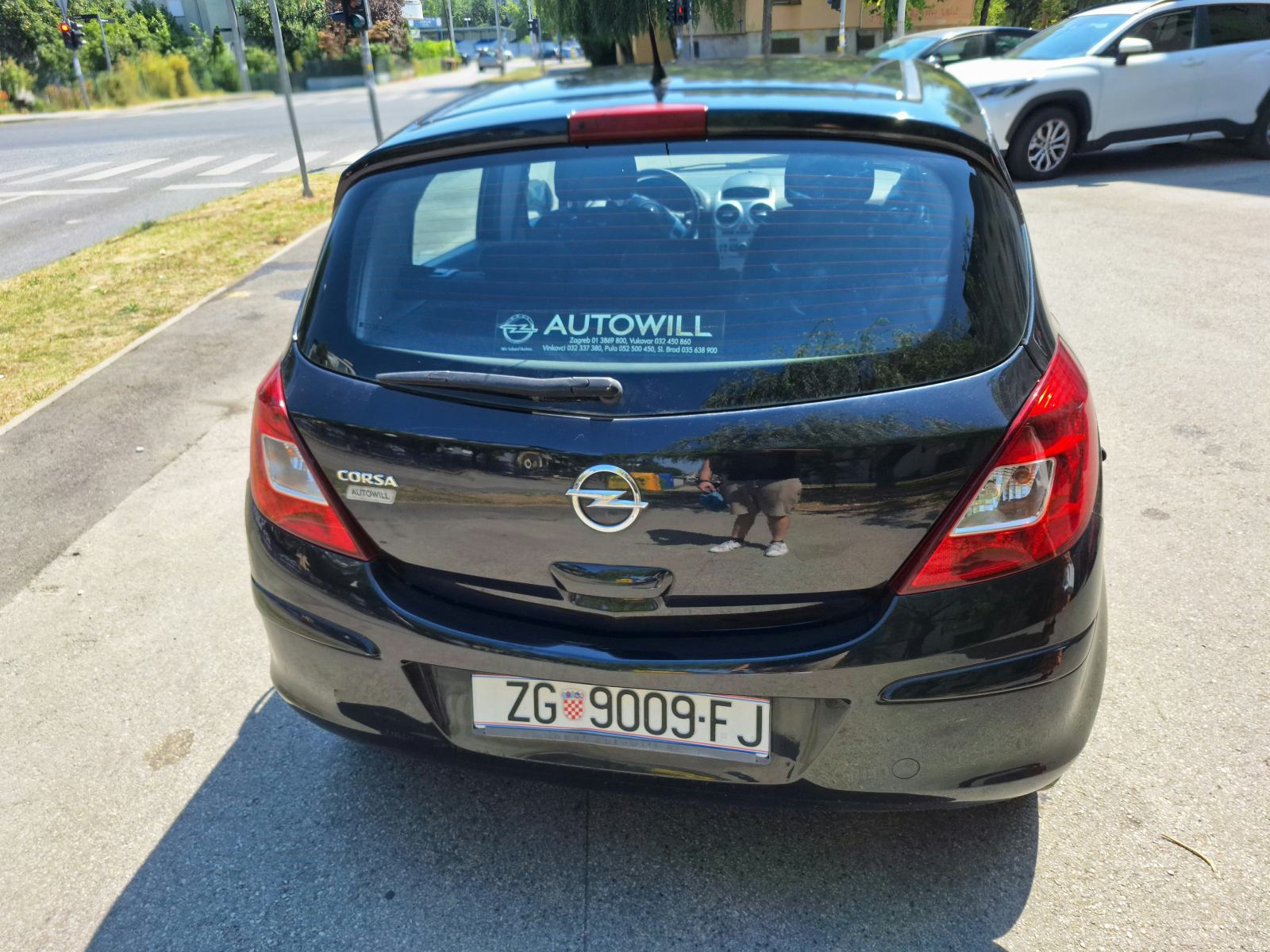Opel Corsa 1.4 ENJOY, fotografija 5