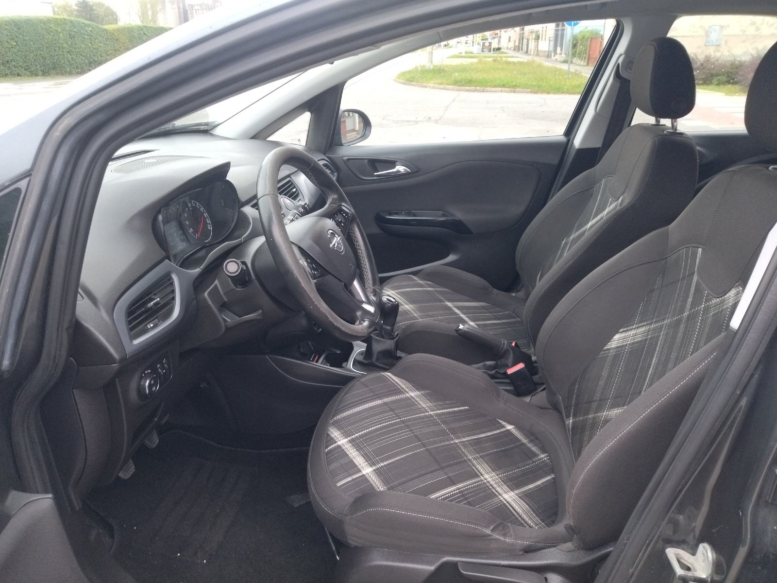 Opel Corsa 1,4 LPG u pdv ***akcija crni petak****, fotografija 11
