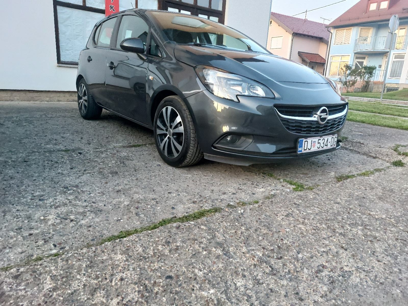 Opel Corsa 1,4 LPG u pdv ***akcija crni petak****, fotografija 4