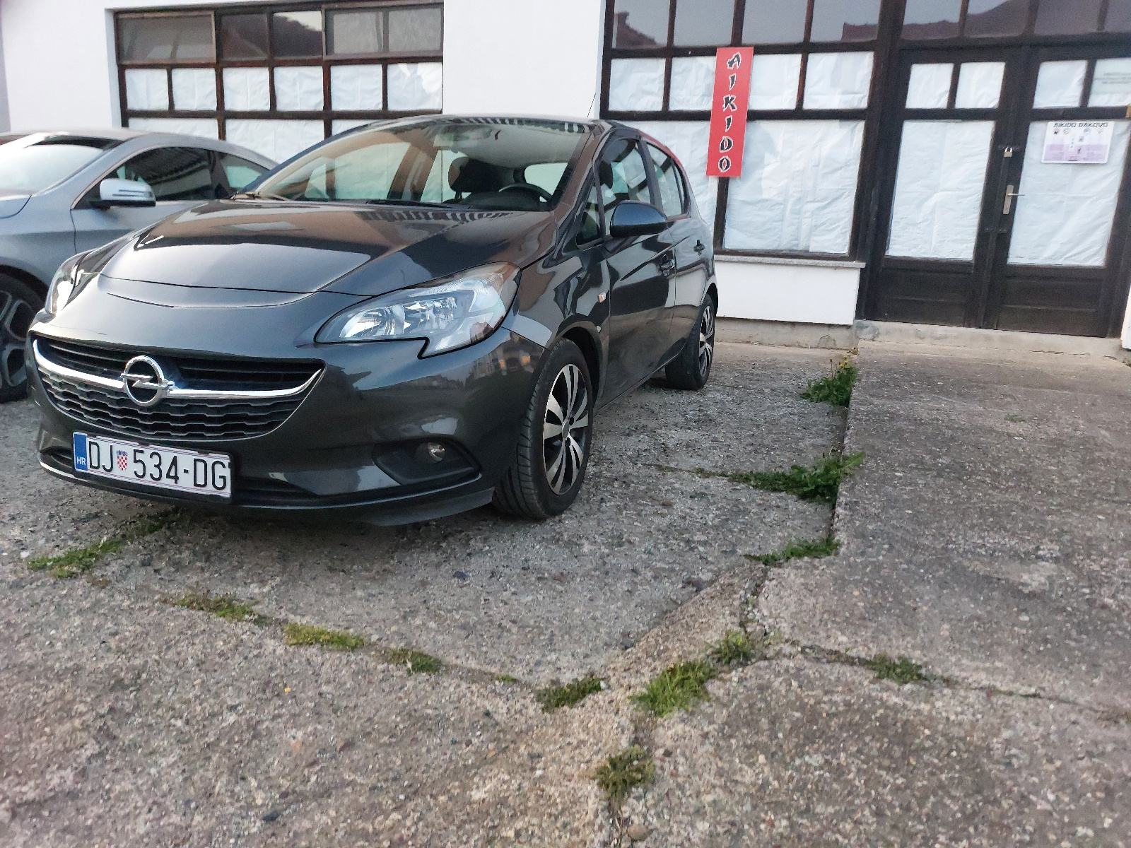 Opel Corsa 1,4 LPG u pdv ***akcija crni petak****, fotografija 2
