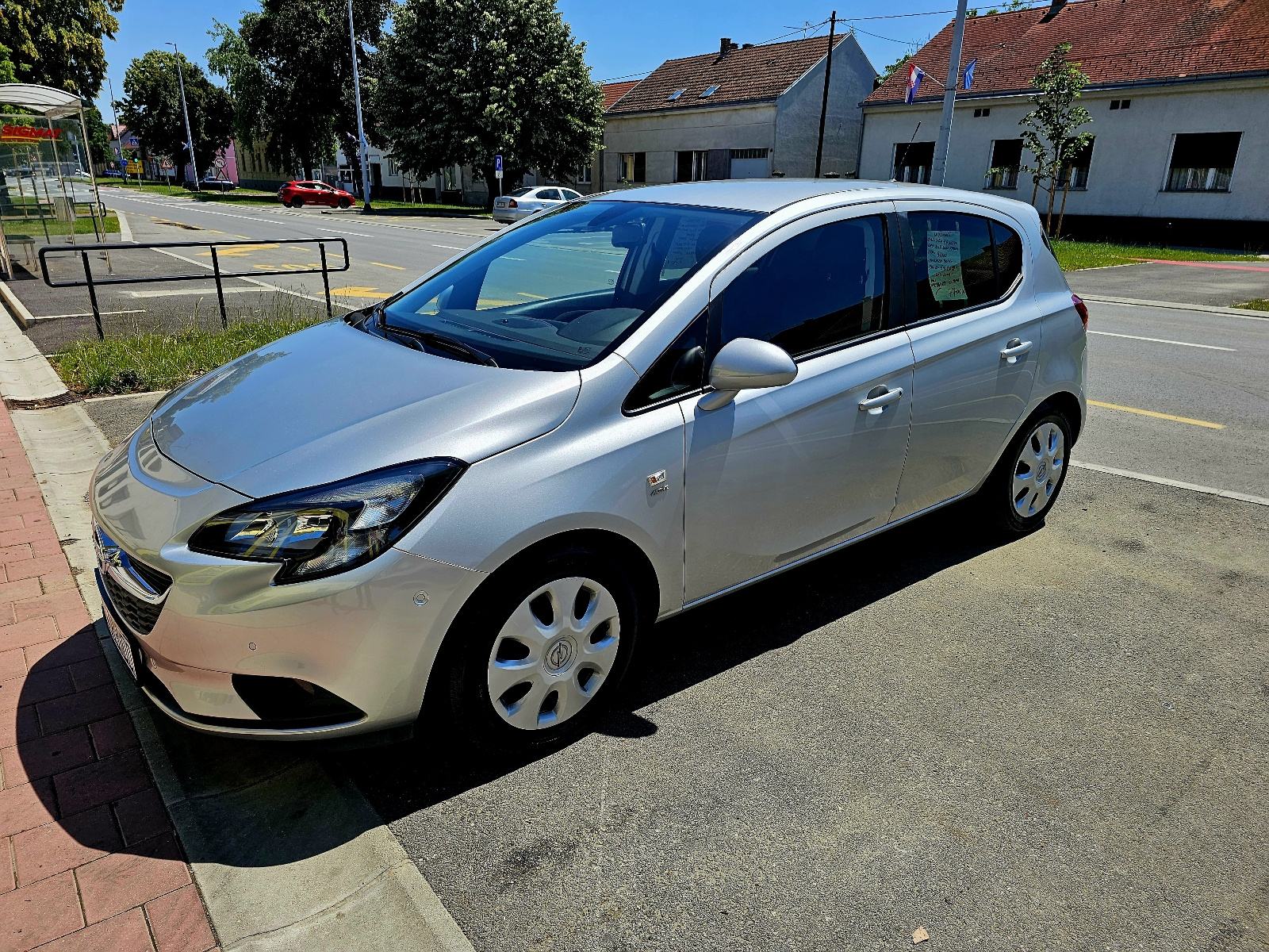 Opel Corsa 1,4 LPG, fotografija 1
