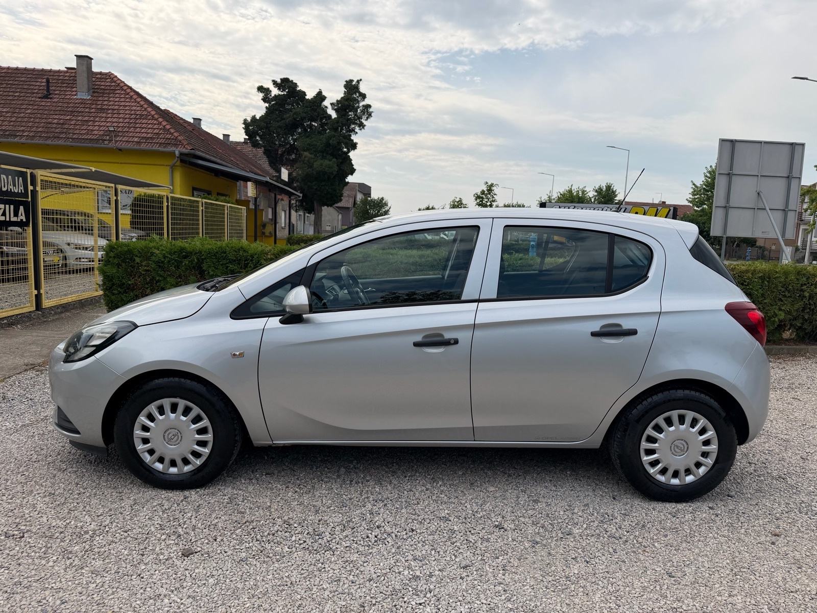 Opel Corsa 1,4 LPG Tvornički* HR Auto, 93 tkm*, fotografija 10