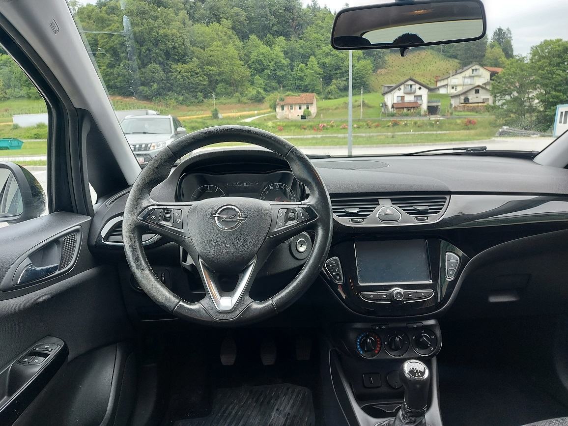 Opel Corsa 1,4, fotografija 3
