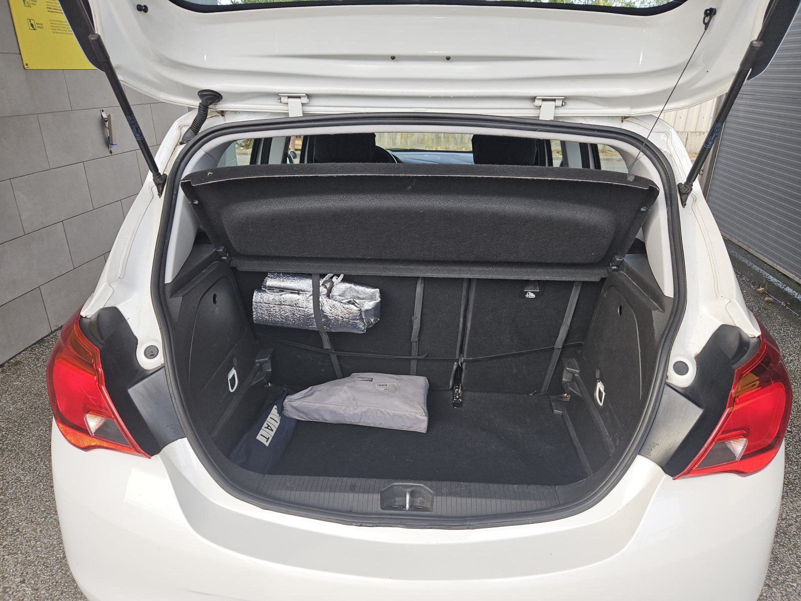 Opel Corsa 1.4, fotografija 6