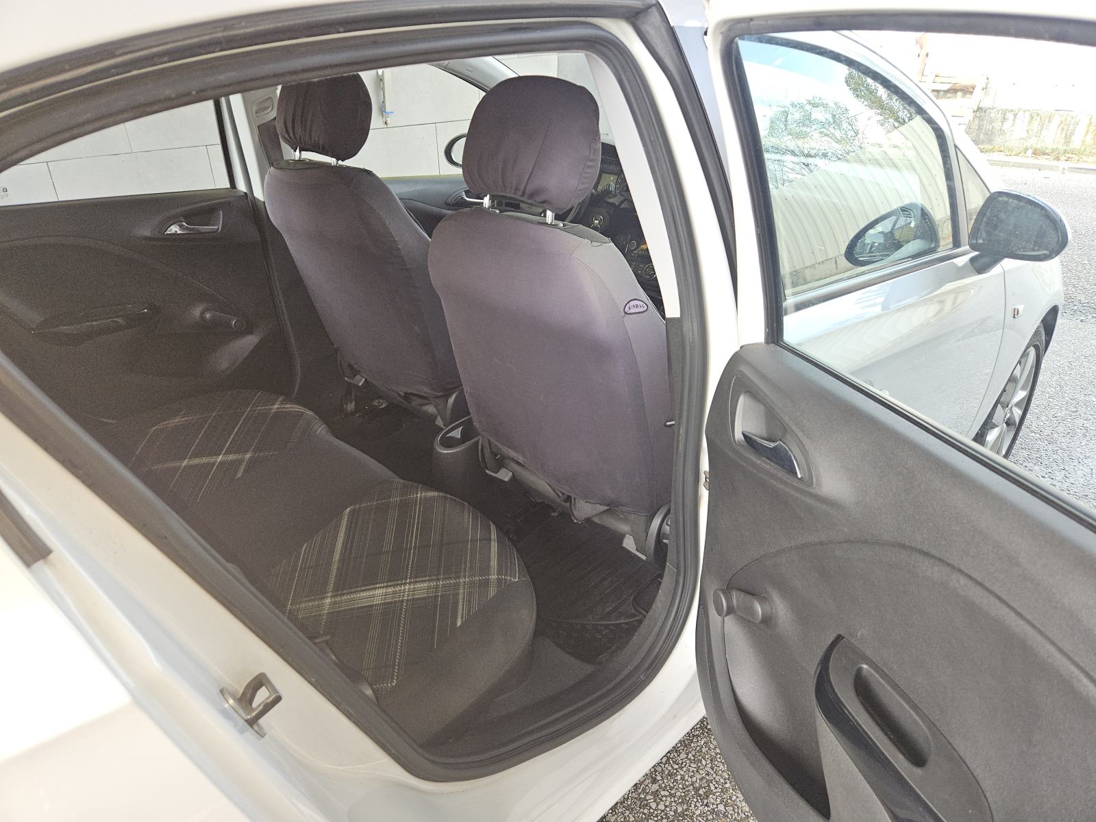 Opel Corsa 1.4, fotografija 7