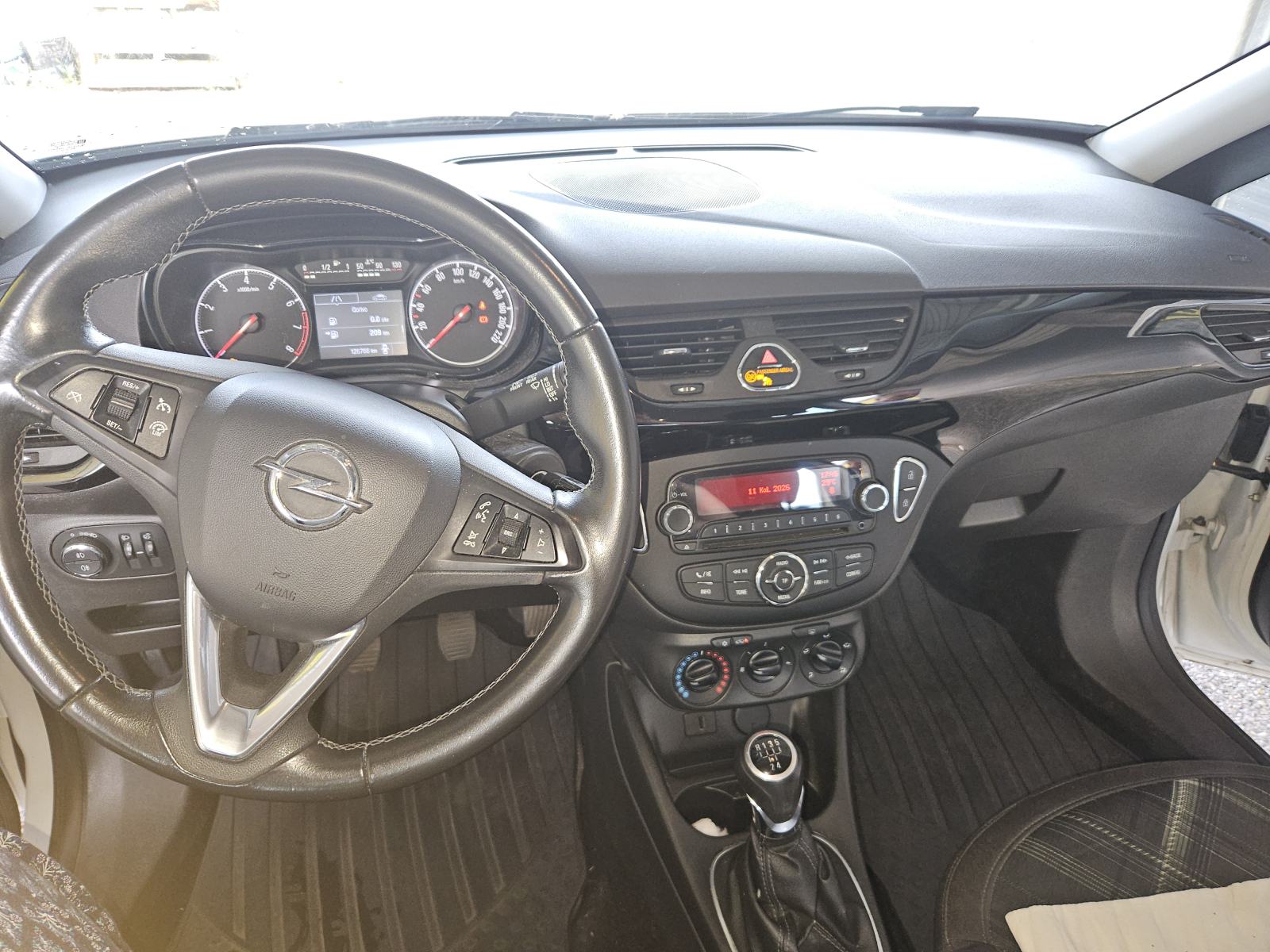 Opel Corsa 1.4, fotografija 4