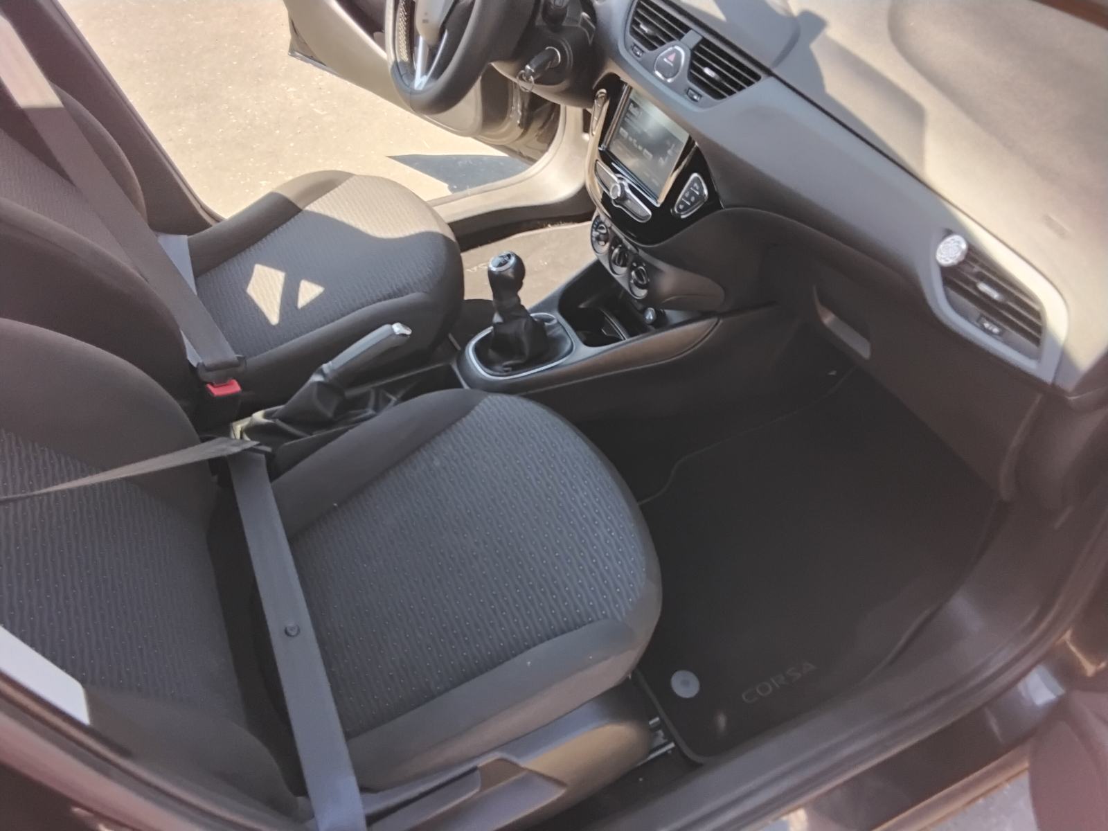 Opel Corsa 1,4, fotografija 7