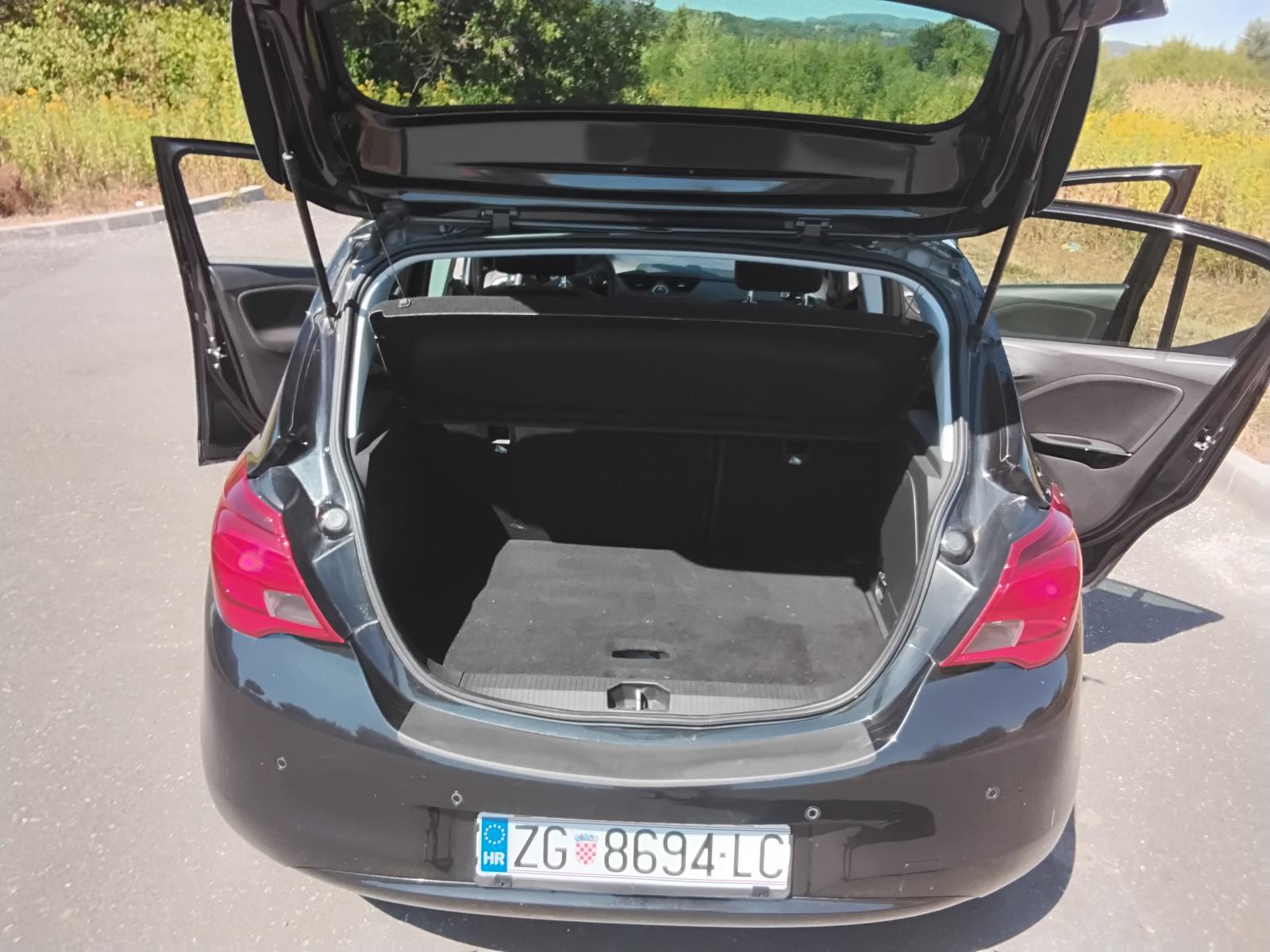 Opel Corsa 1,4, fotografija 4
