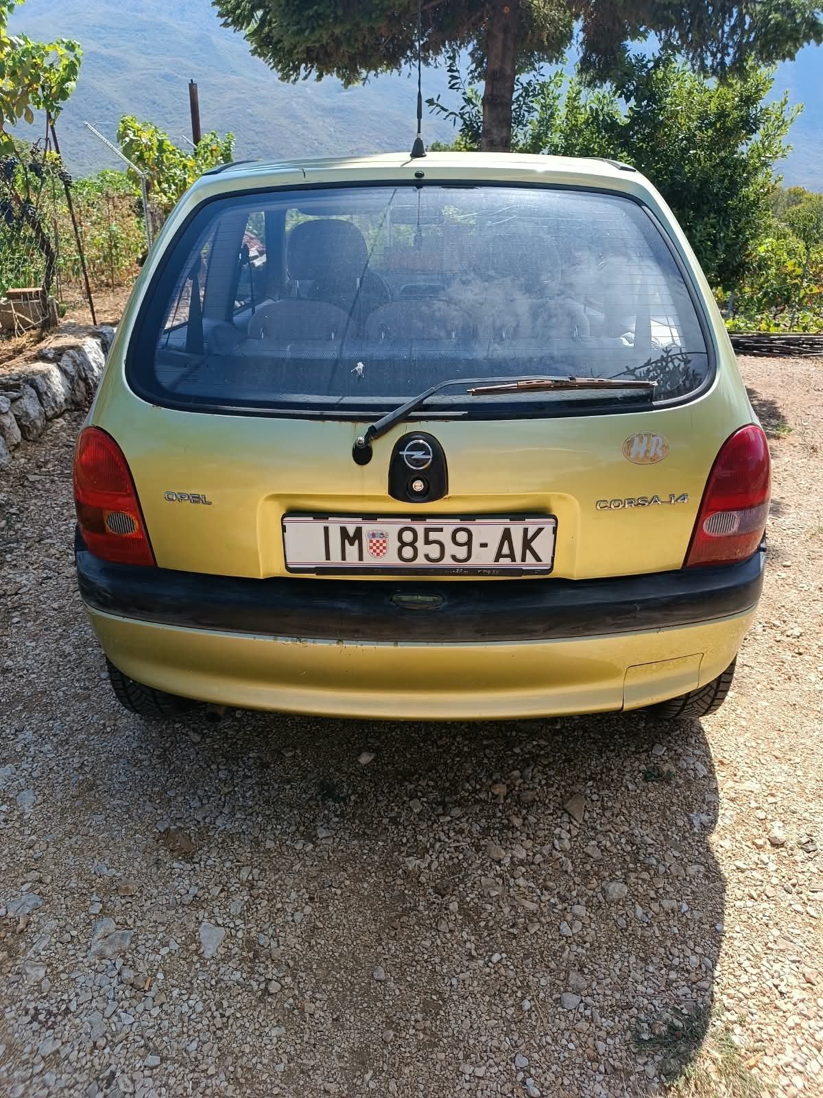 Opel Corsa 1.4., fotografija 3