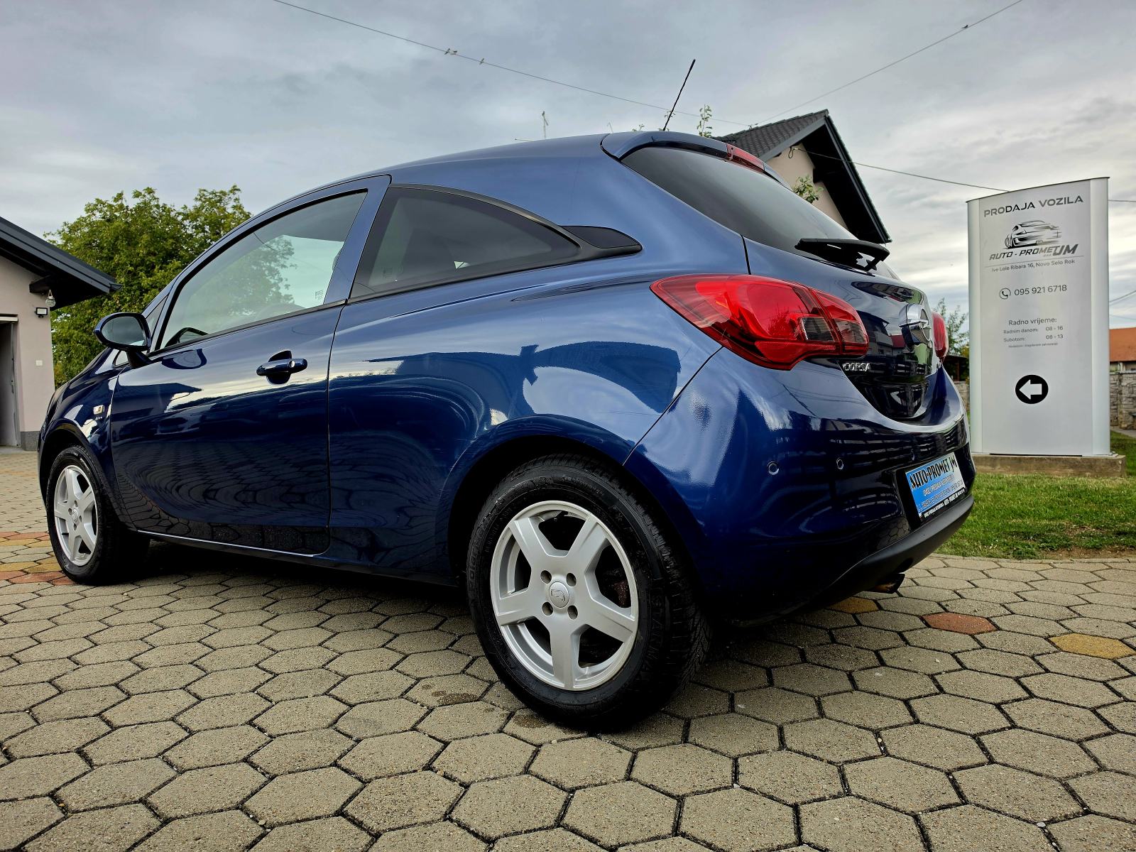 Opel Corsa 1,4 Turbo,,ODLIČAN,,SERVISNA,,154426KM, fotografija 5