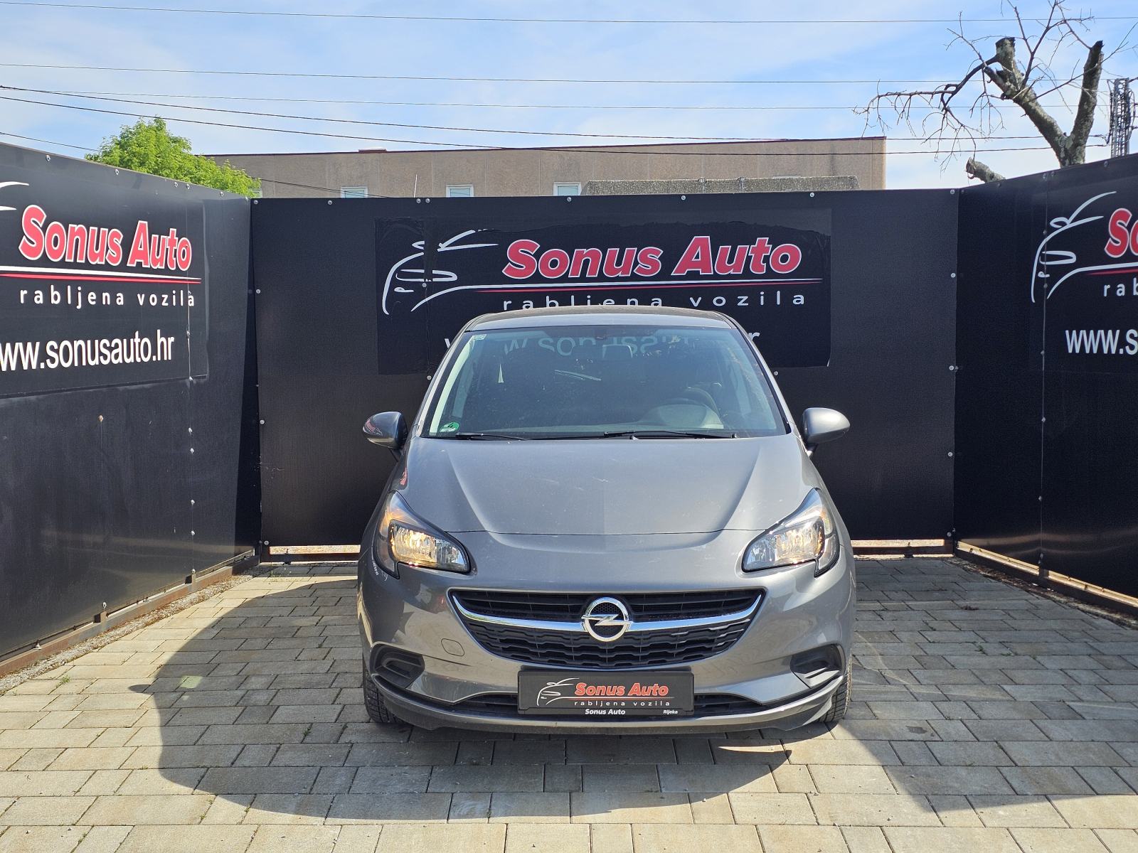 Opel Corsa 1,4 Turbo, fotografija 2