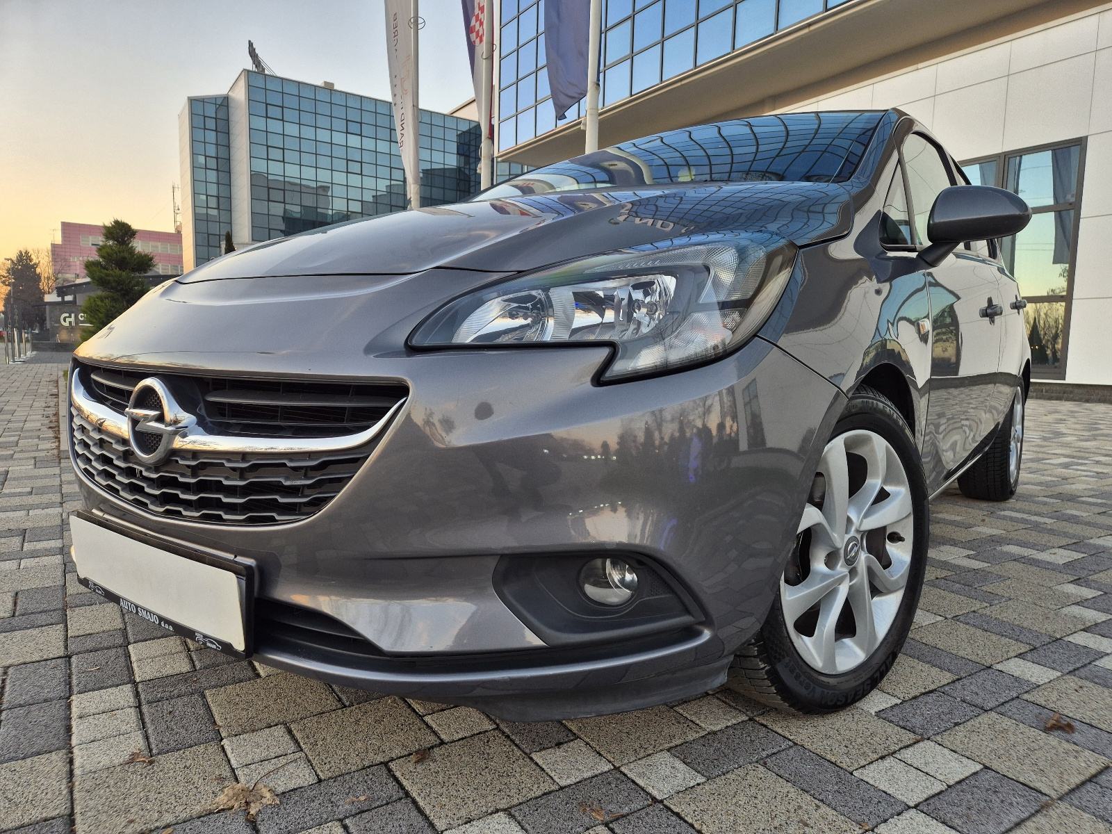 Opel Corsa 1,4 **WOLF**KLIMA**MULTIMEDIJA**ALU**PDC**REG 1 GOD**, fotografija 3