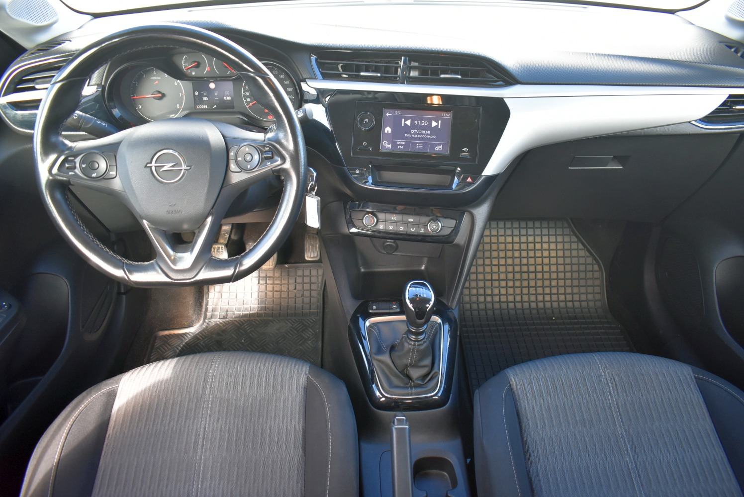 Opel Corsa 1.5 CDTI Edition *HR* SERVISNA, 1.VLASNIK, JAMSTVO*, fotografija 8